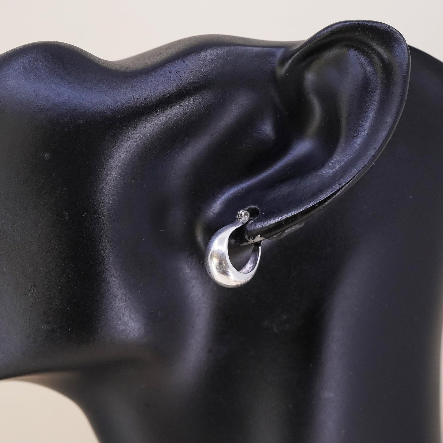 0.5”, Vintage sterling silver single earring, 925 huggie hoop