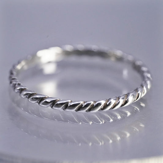 Size 9, vintage southwestern Sterling 925 silver statement ring, band w/ cable
