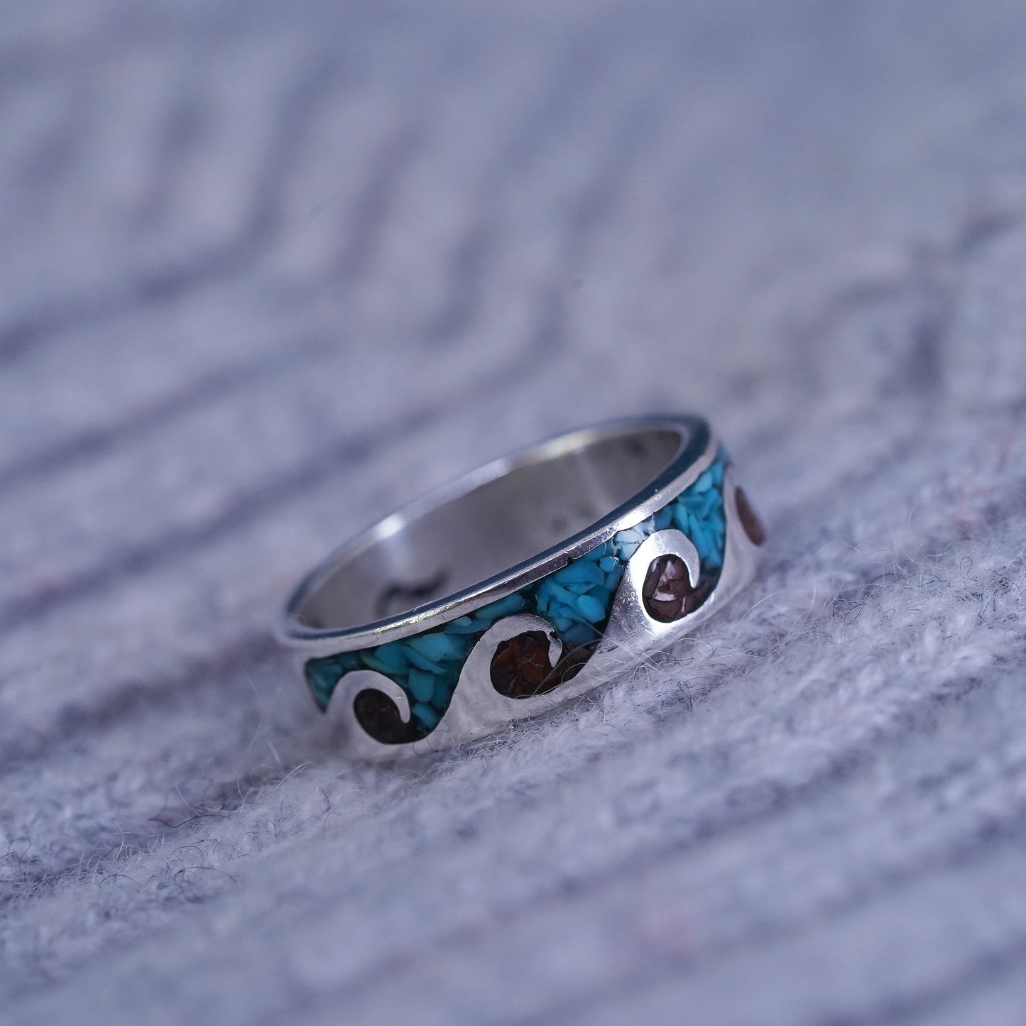Size 6, zuni sterling silver ring, 925 wave band turquoise coral, southwestern