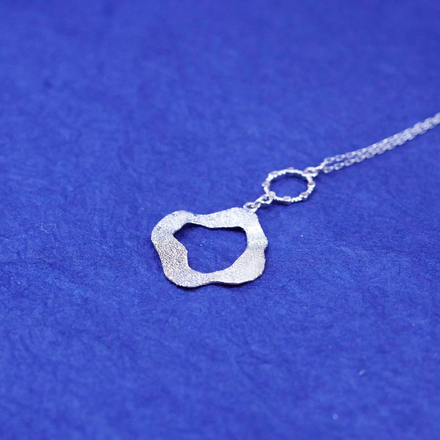 16+2”, Italian Sterling silver necklace, 925 chain glittering circle pendant