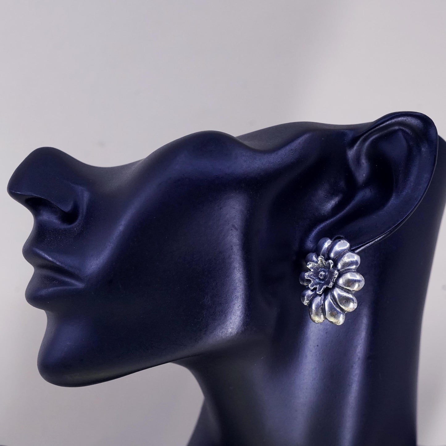 Vintage Sterling silver handmade earrings, 925 screw back flower earrings