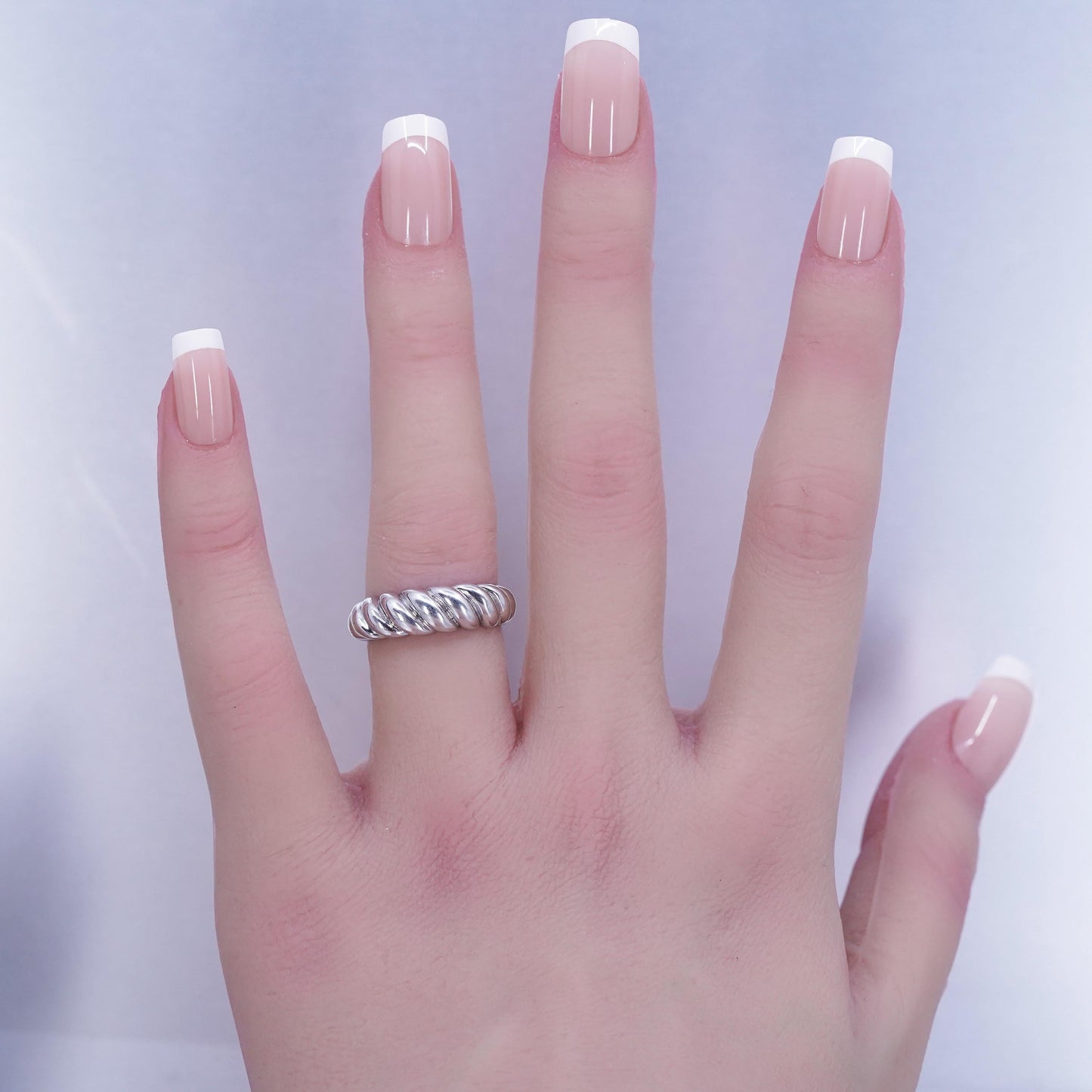 Size 6, vintage Sterling 925 silver handmade ring, modern ribbed band