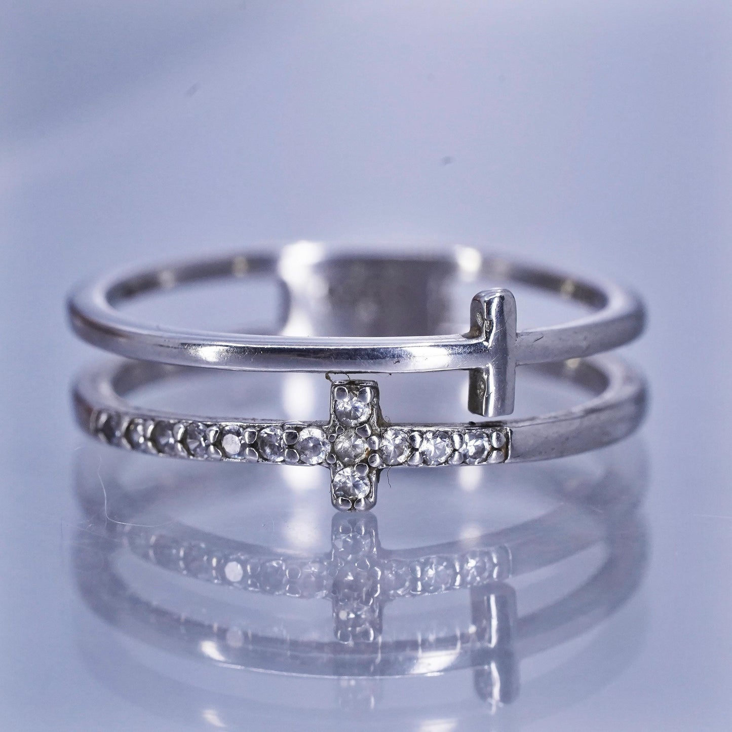 Size 7, vintage Sterling 925 silver wedding ring band double cross cluster cz