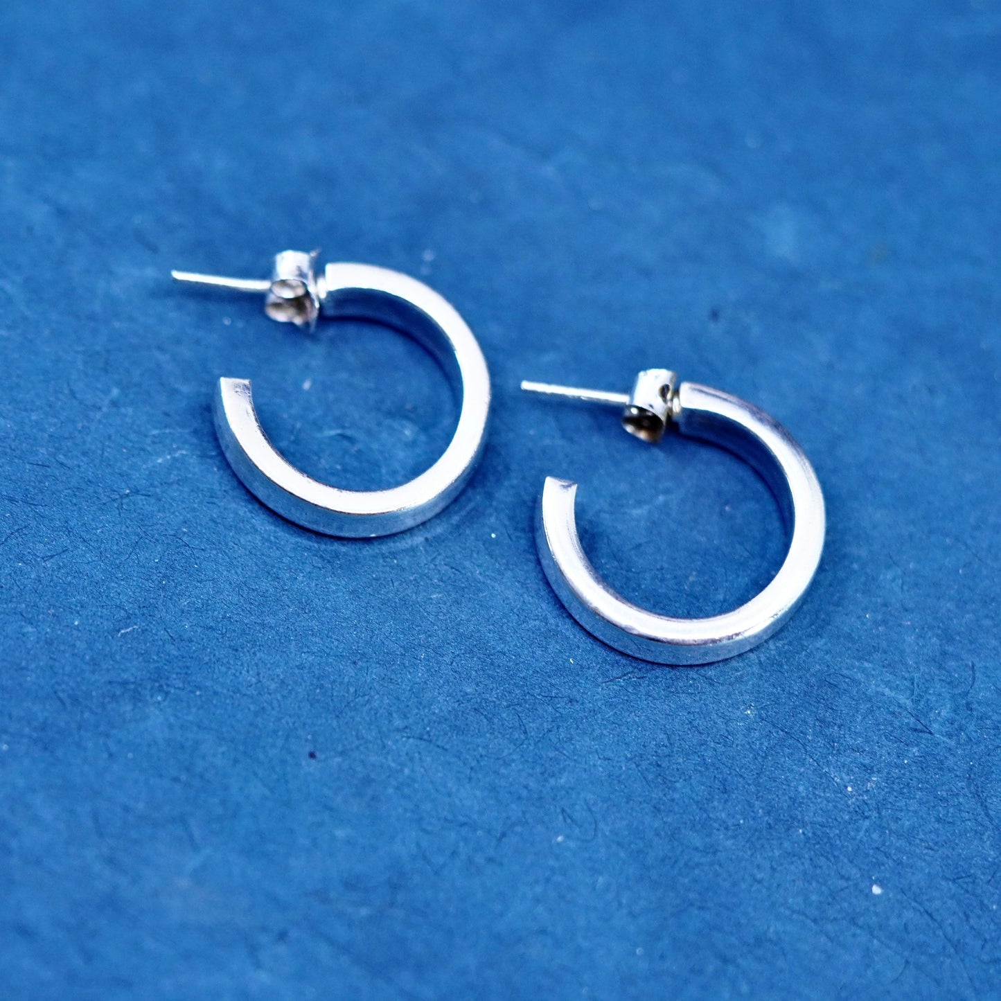 0.75”, vintage Sterling silver handmade earrings, 925 huggie studs