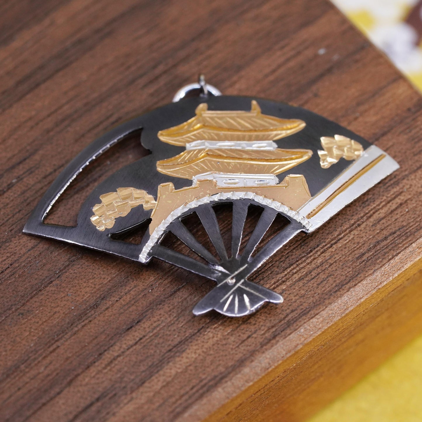 Japanese Fan Pendant Gold & Sterling 925 Silver, Traditional Landscape Scene