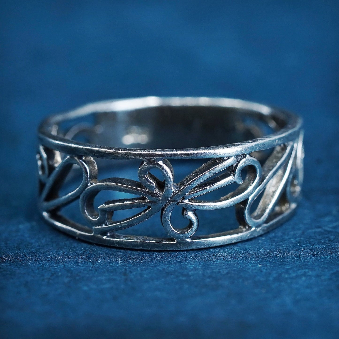 Size 7, vintage Sterling silver handmade ring, 925 Filigree swirl band
