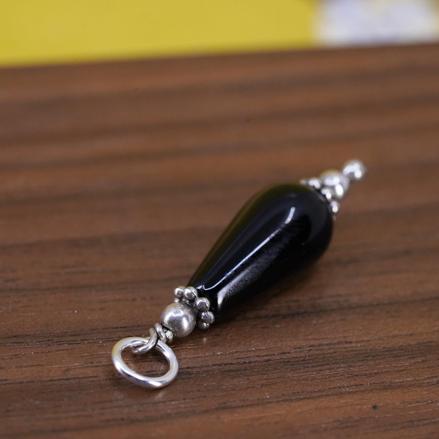 Vintage southwestern Sterling 925 silver handmade pendant teardrop black onyx