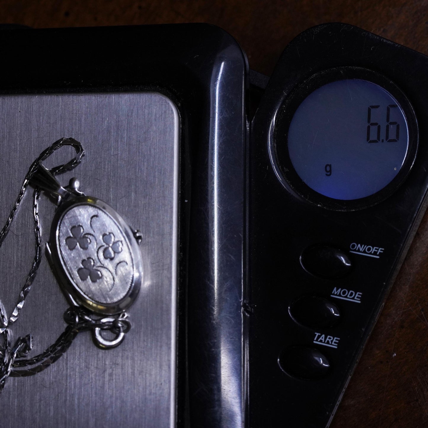 16”, Sterling 925 silver snake chain necklace with oval photo locket pendant