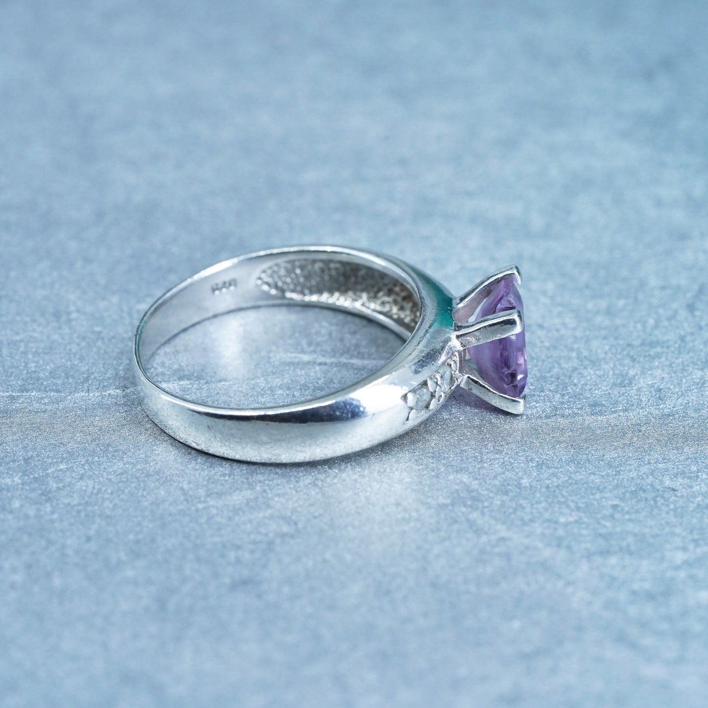 Size 11, vintage Sterling 925 silver handmade ring with amethyst and diamond