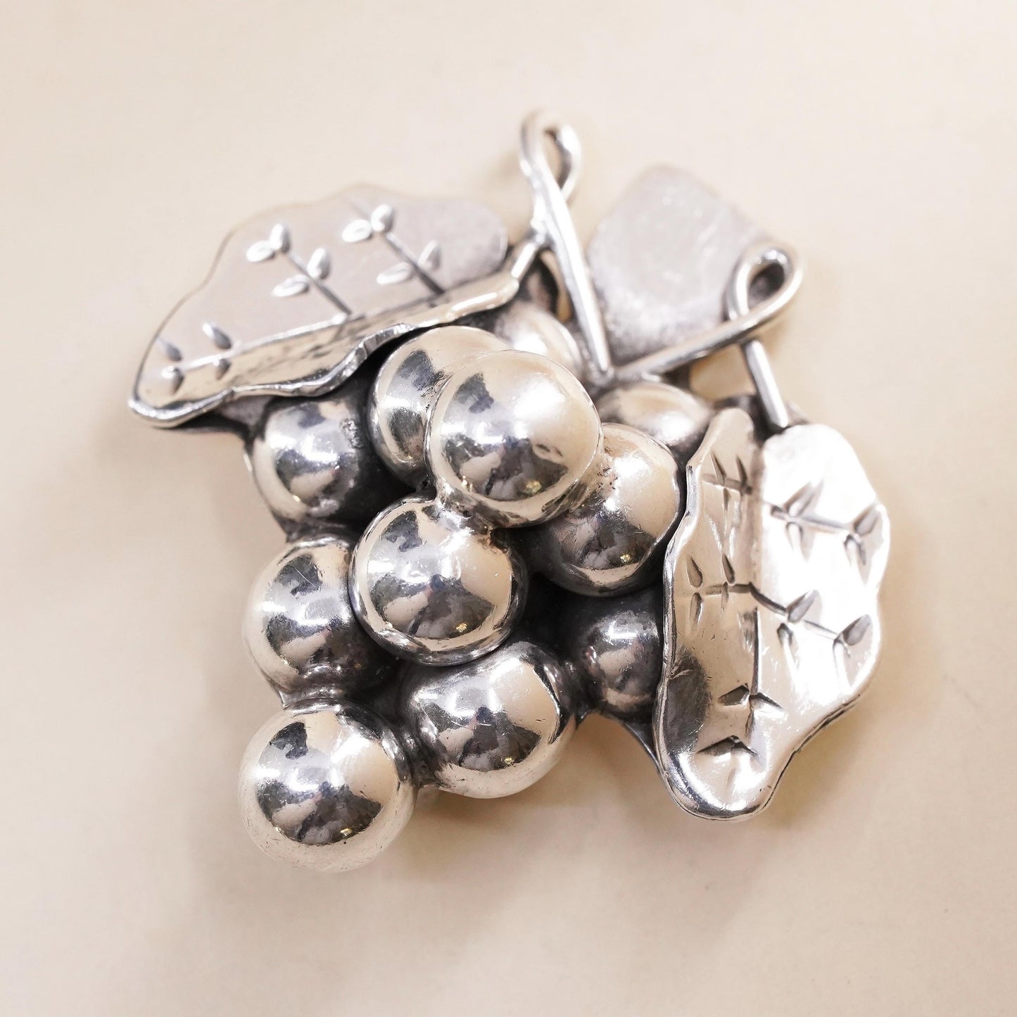 Vintage Mexican sterling silver handmade single earring, 925 silver grape clip on
