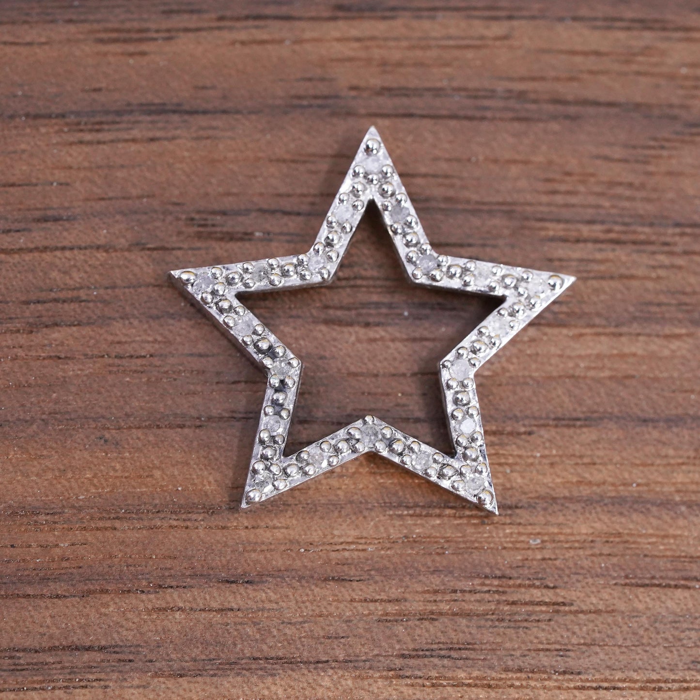 Vintage sterling silver pendant, 925 star with cluster genuine diamond