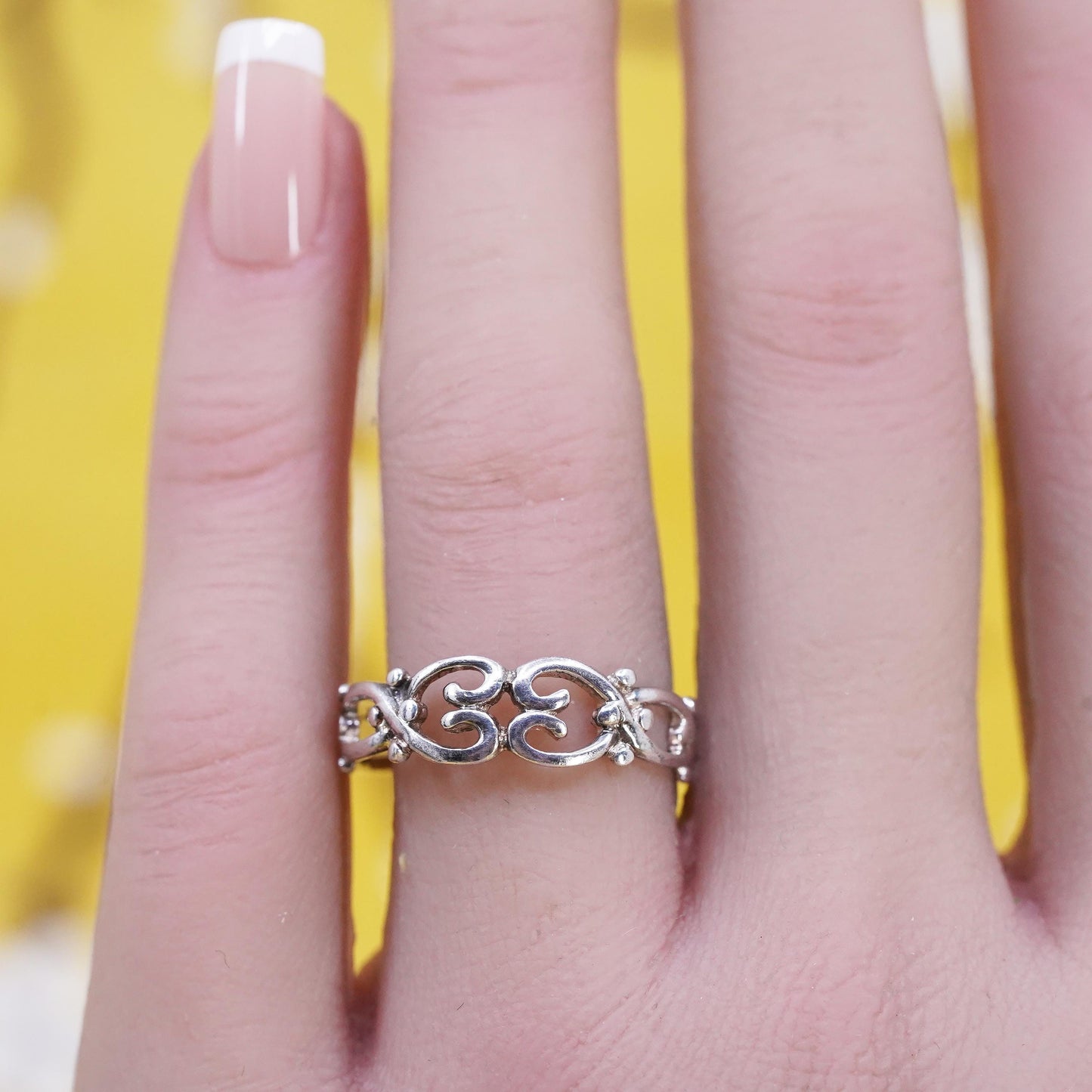 Size 8.5, Vintage sterling silver handmade ring, filigree heart 925 band