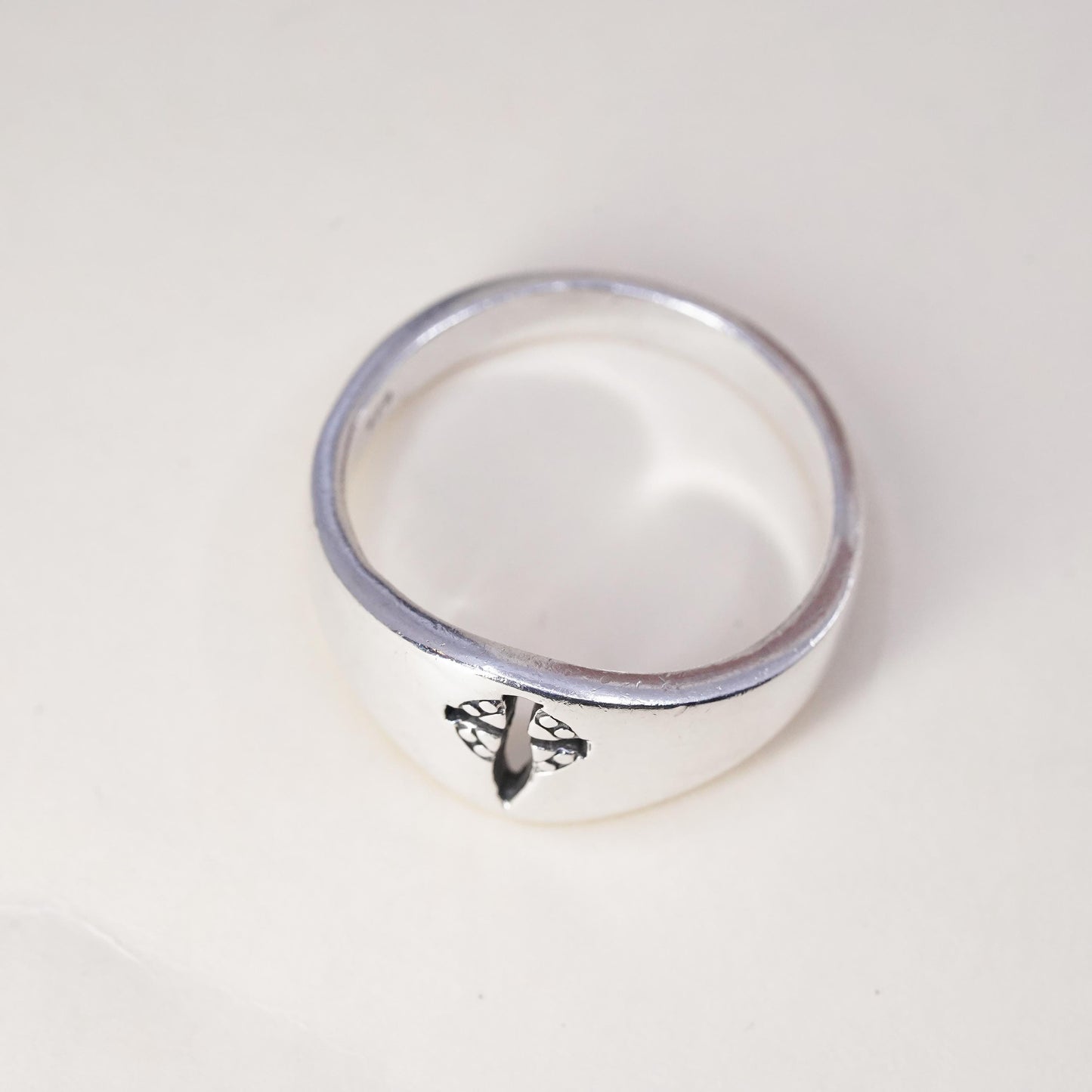 Size 12.5, Vintage Sterling silver handmade ring, 925 cross band