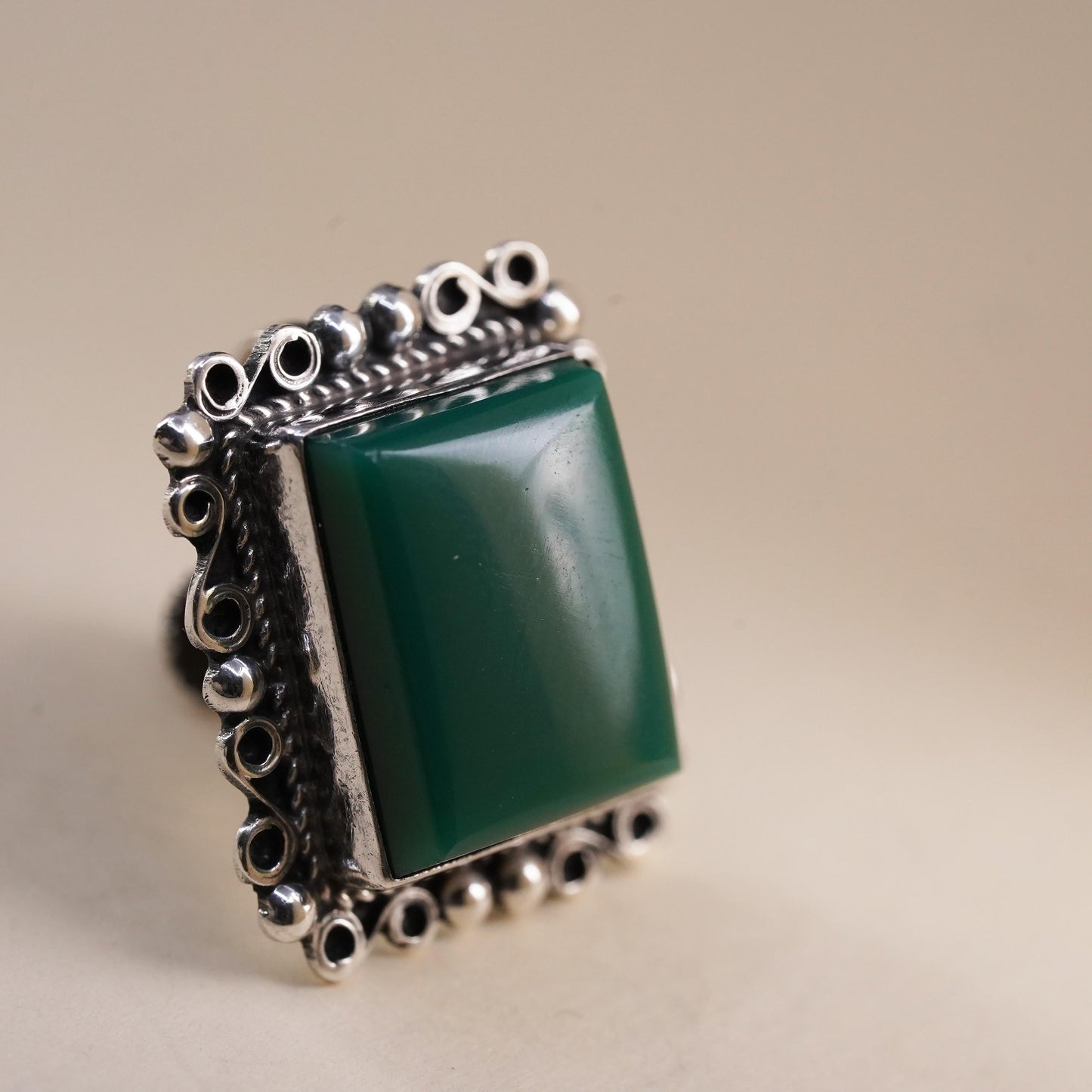 Vintage Mexican sterling silver single earring, 925 screw back flower with jade