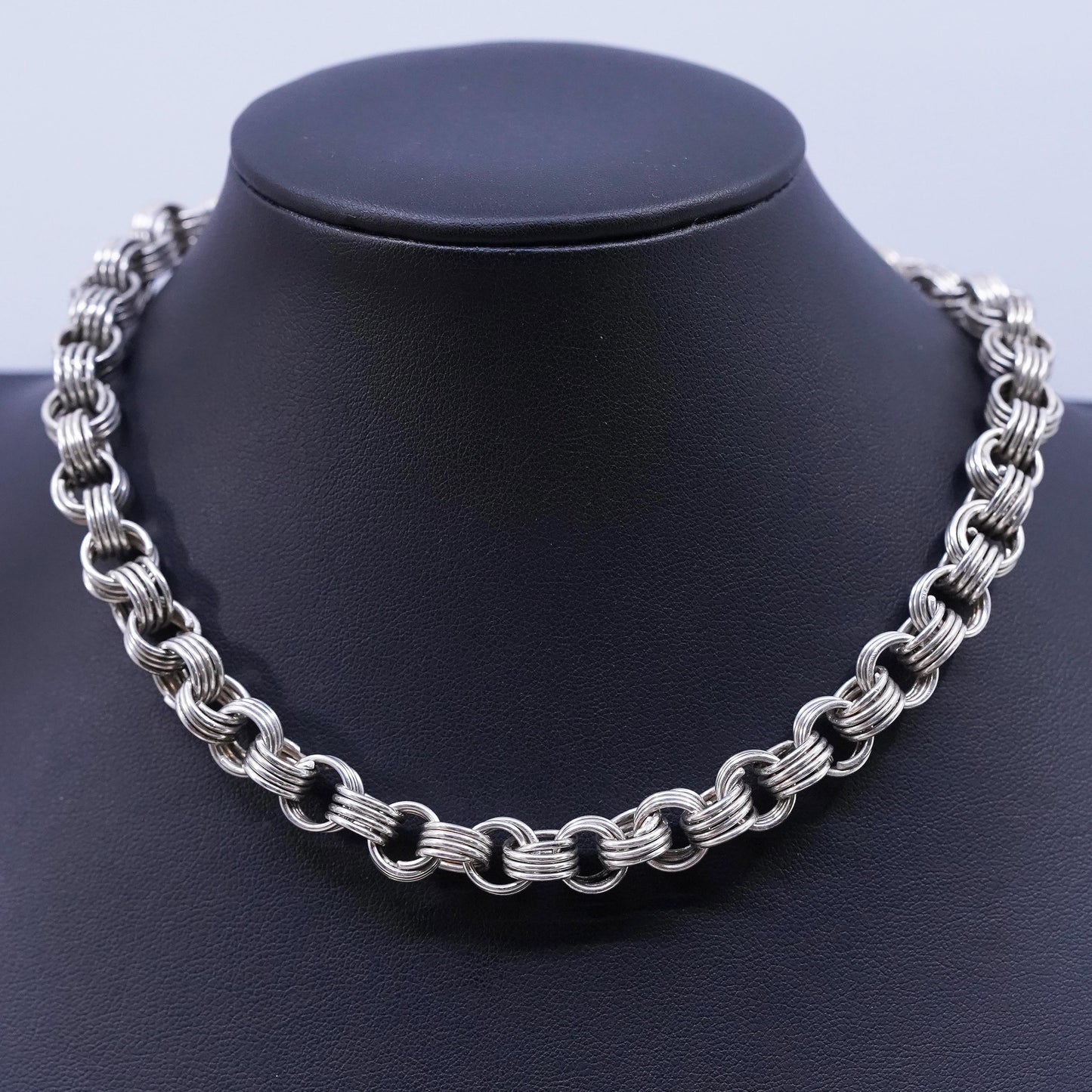 14”, vintage Sterling silver necklace, 925 entwined circle link chain choker