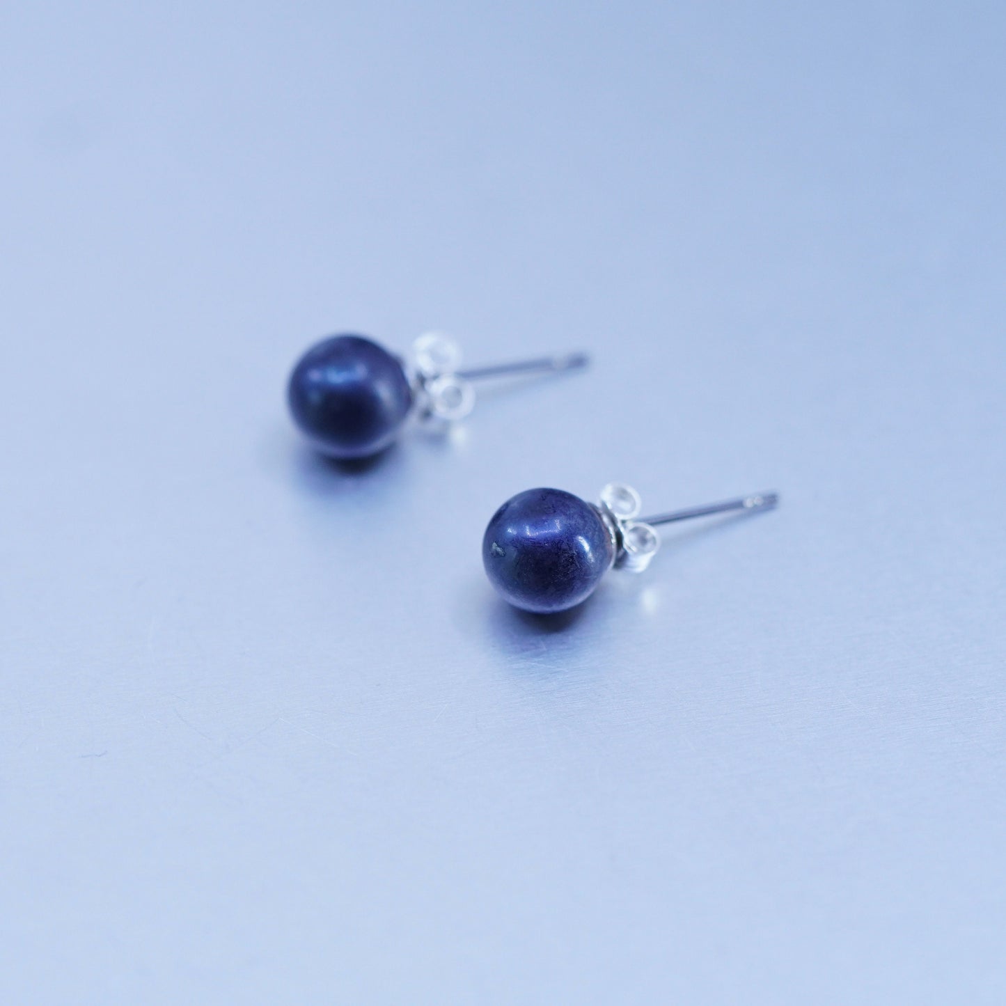 5mm Vintage Sterling 925 silver handmade earrings with black pearl