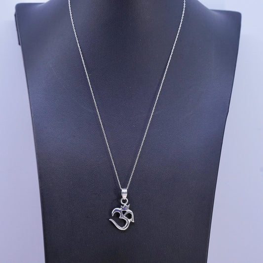 18”, Vintage sterling 925 silver Singapore chain necklace Om Aum symbol pendant