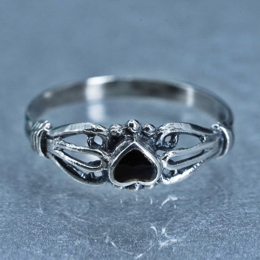 Size 5, vintage Sterling 925 silver handmade ring with onyx heart