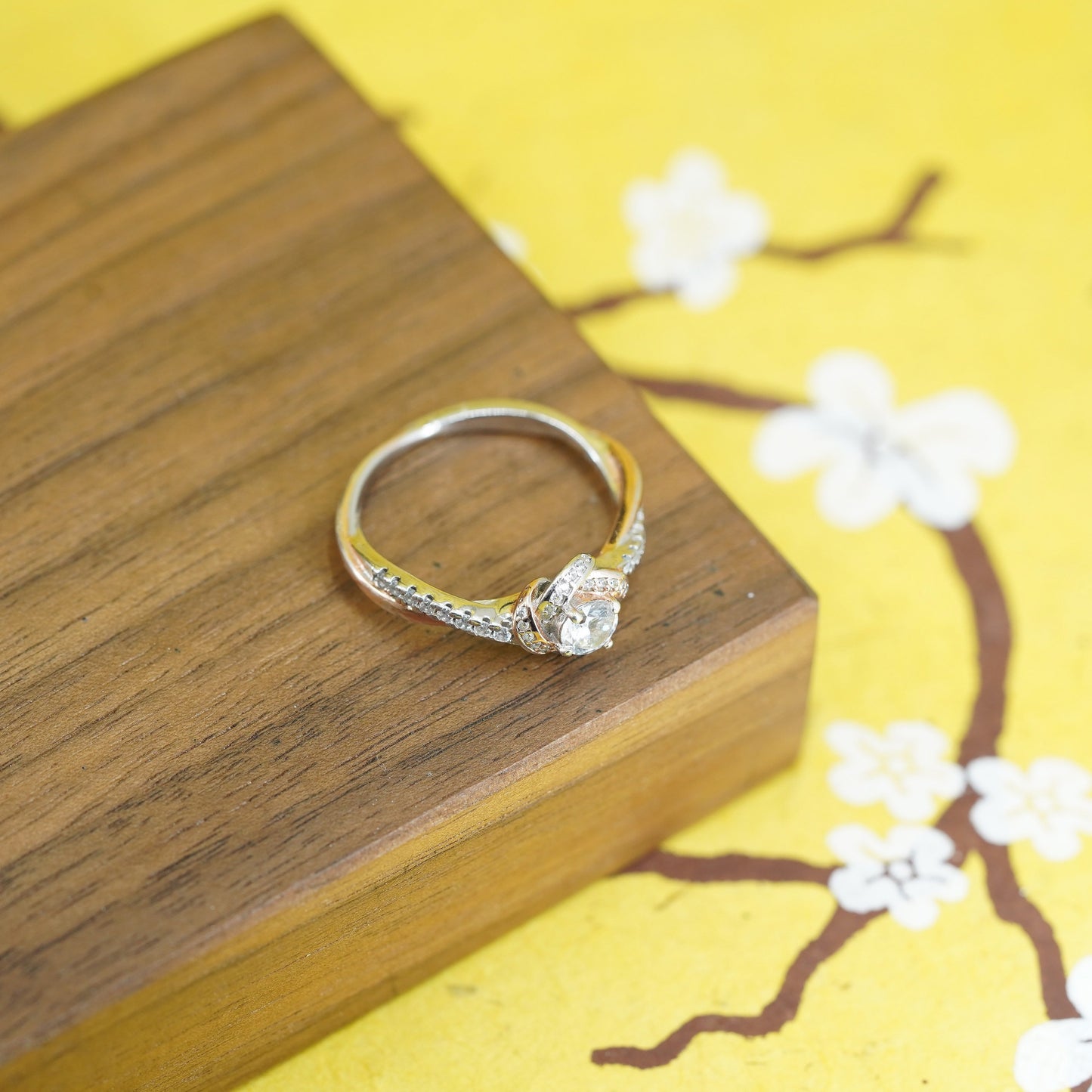 Size 7.25, vintage gold over Sterling silver ring, modern 925 flower with Cz