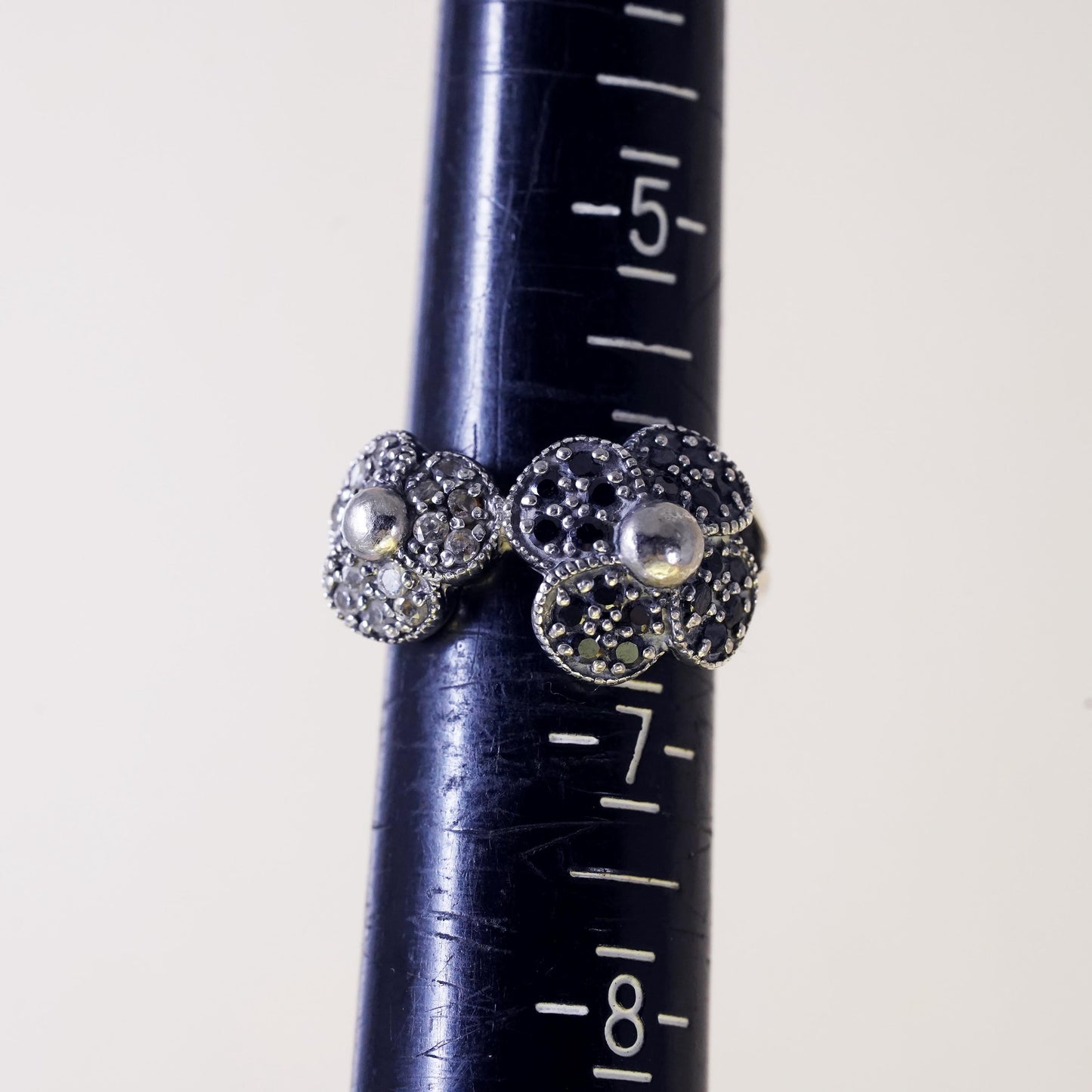 Size 6, Vintage Sterling silver ring, 925 silver flower ring cluster CZ spinel
