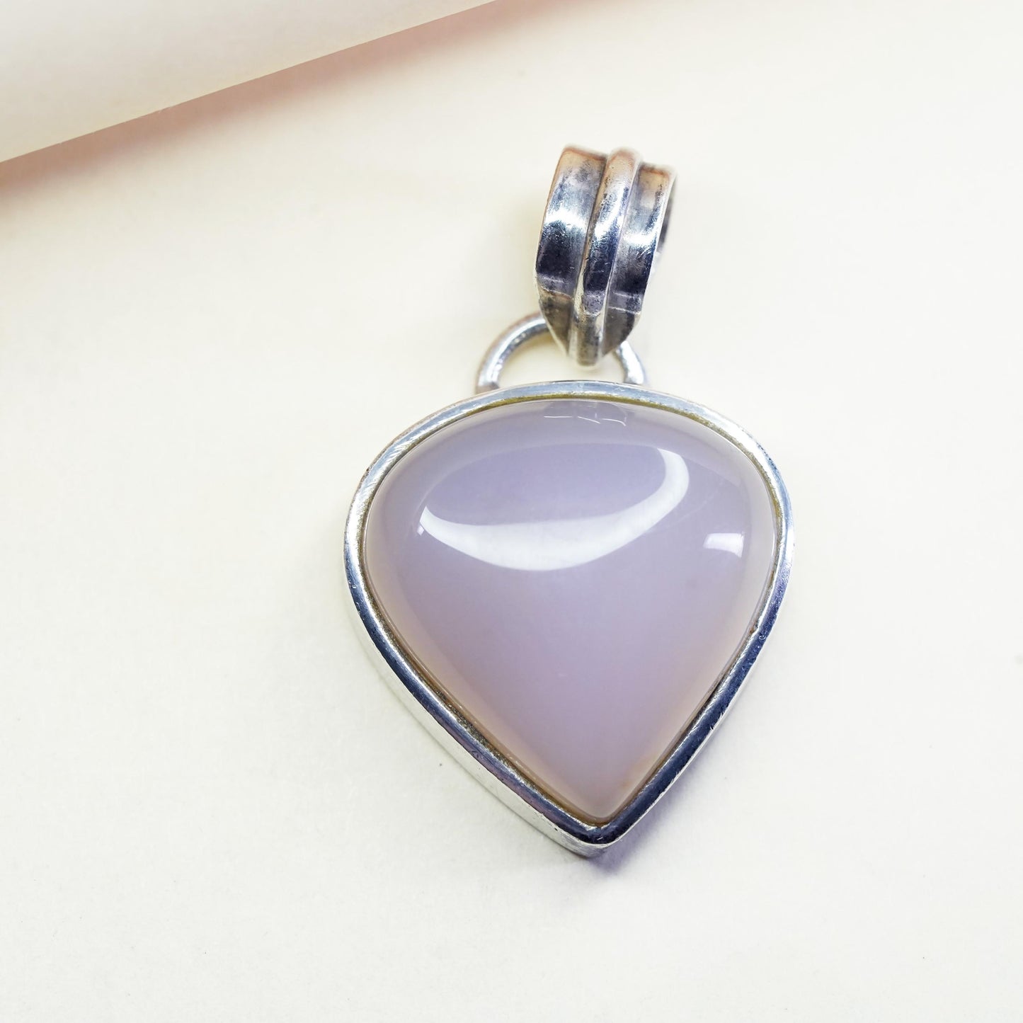Vintage Sterling 925 silver handmade pendant lavender pink teardrop Chalcedony