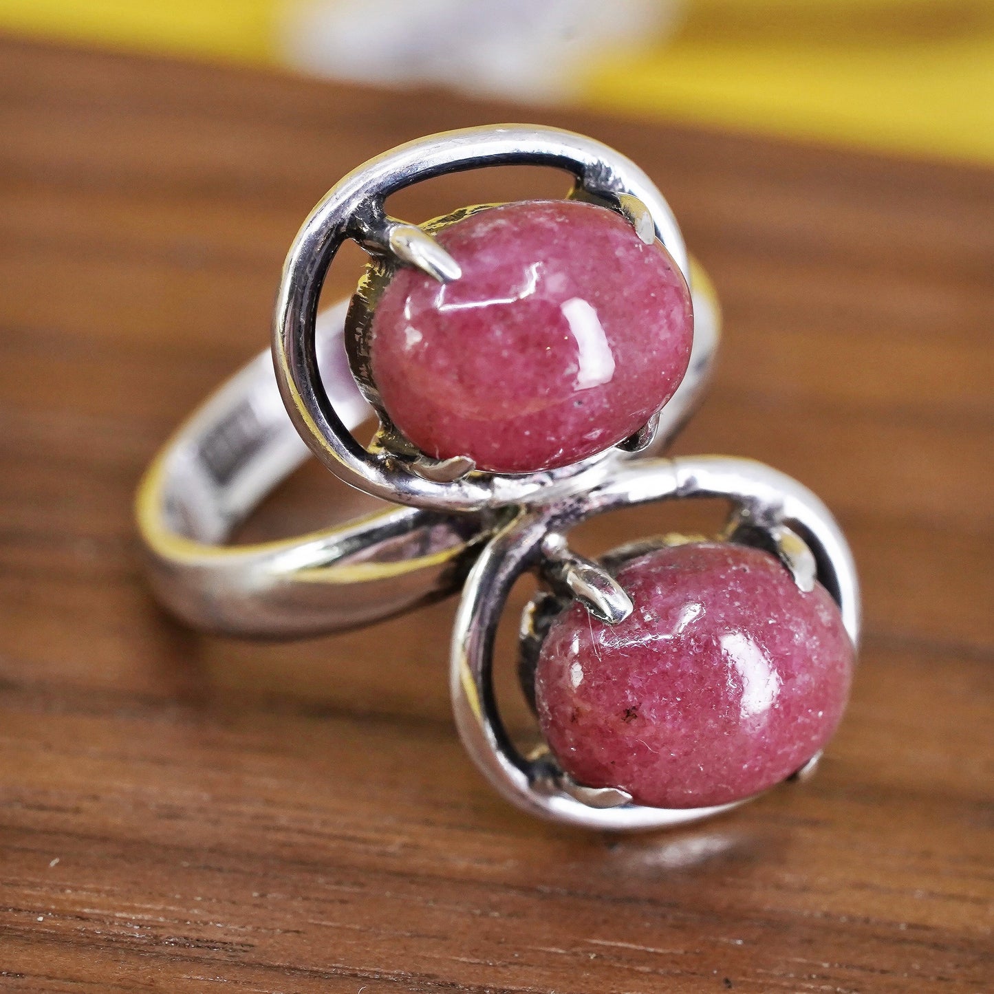 Size 6.5. vintage Sterling 925 silver handmade ring with oval Indian ruby