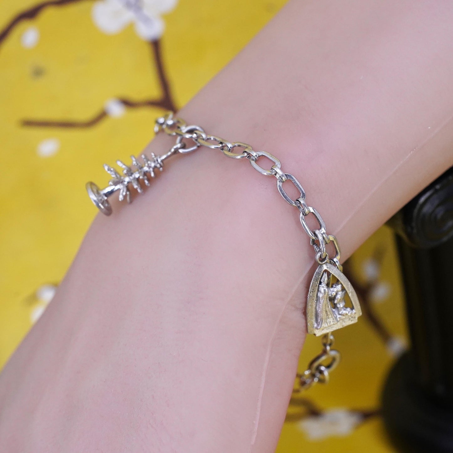 6.5”, Sterling silver 925 curb chain bracelet 2 charms, Christmas tree Baptism
