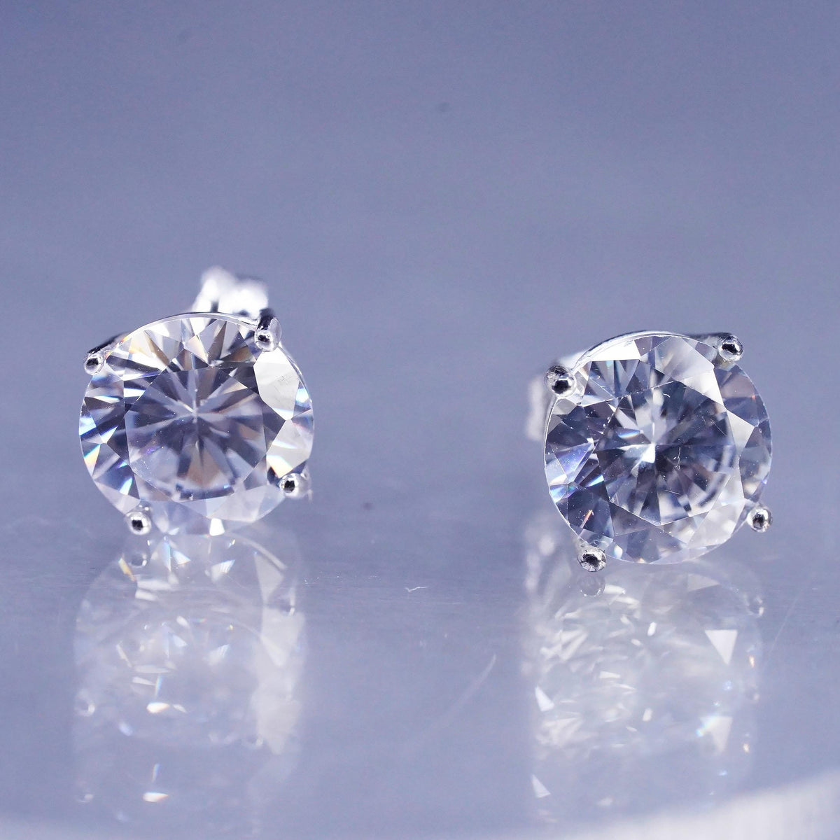 8mm, Vintage Sterling 925 silver earrings, studs with cz inlay