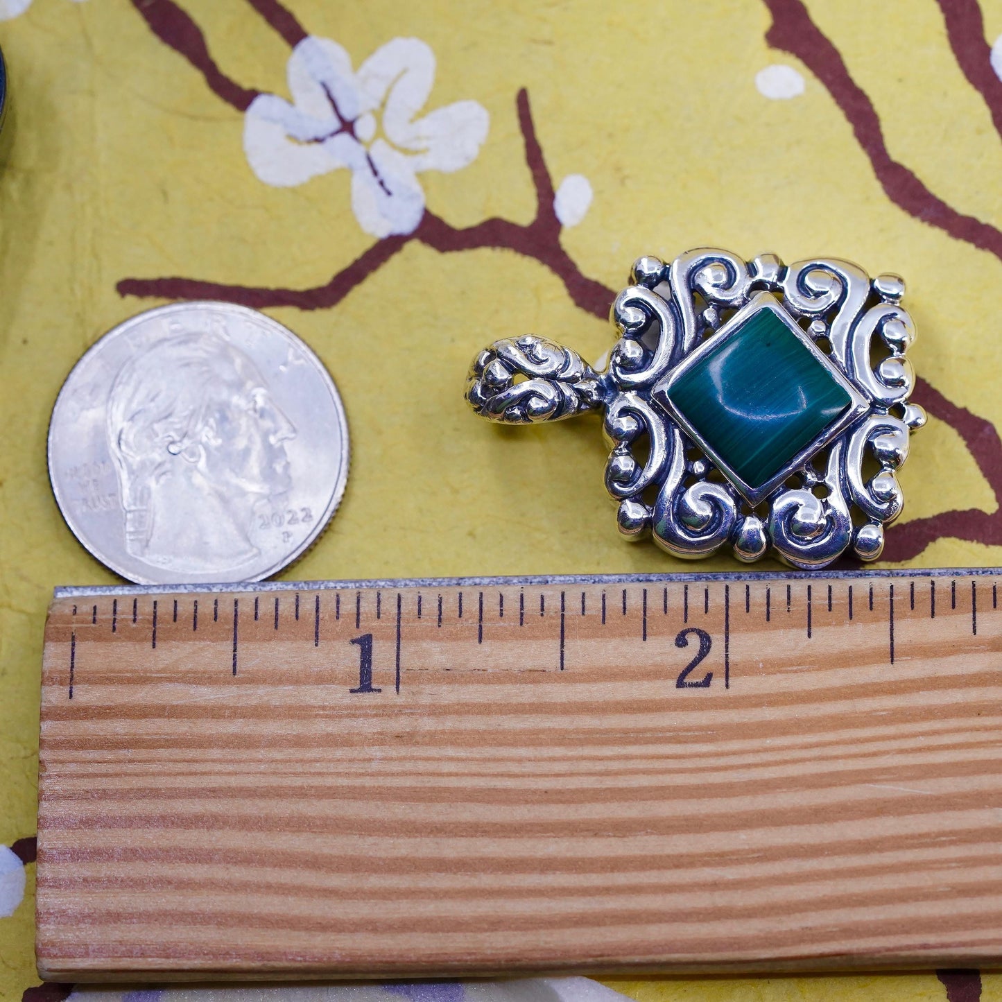 Vintage Sterling silver handmade pendant, 925 square filigree pendant malachite
