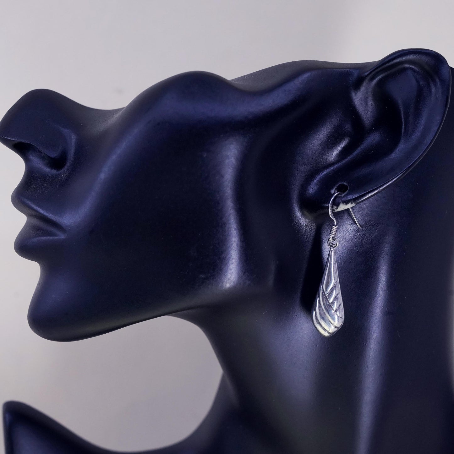 vintage modernist sterling silver 925 handmade teardrop earrings