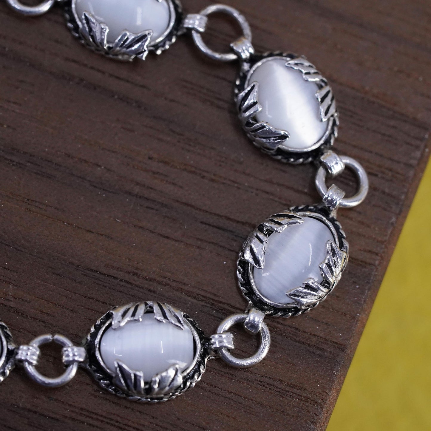 7.25”, vintage Sterling 925 silver beads bracelet with white cat eye beads