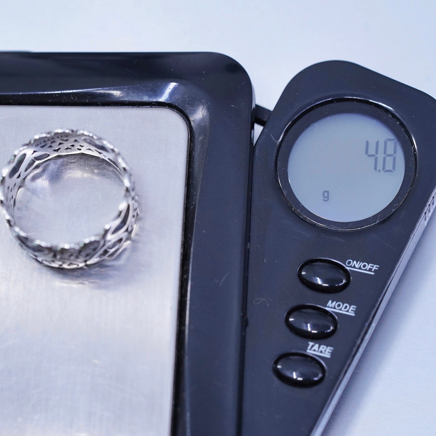 Size 8.5, VTG southwestern Sterling 925 silver wedding ring, wide heart band