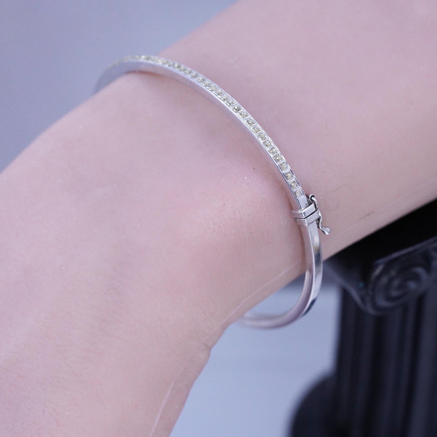 7", Italy Sterling 925 silver stackable bracelet, hinged bangle cluster citrine