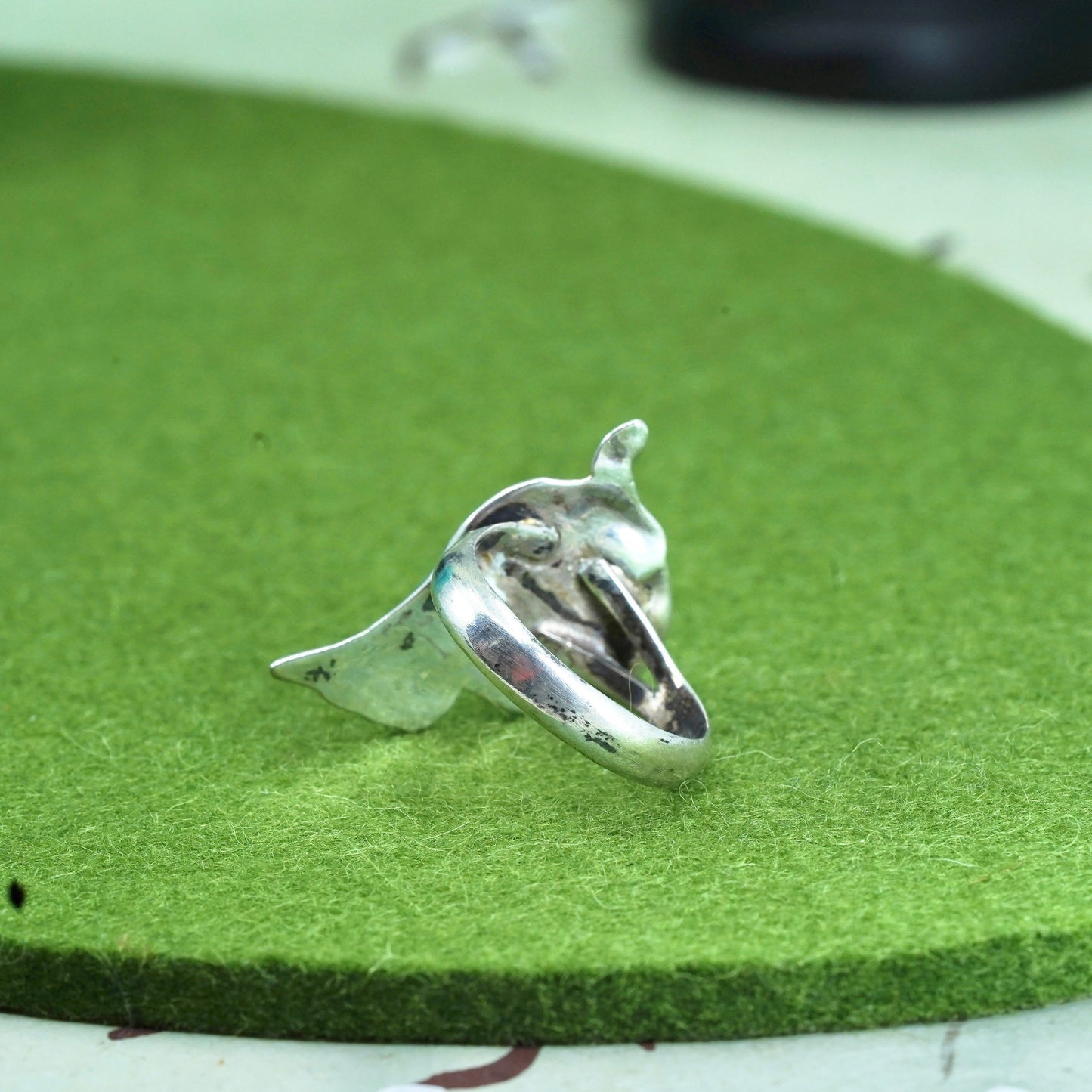 Size 10, Native American sterling silver 925 ring with turquoise ribbed details