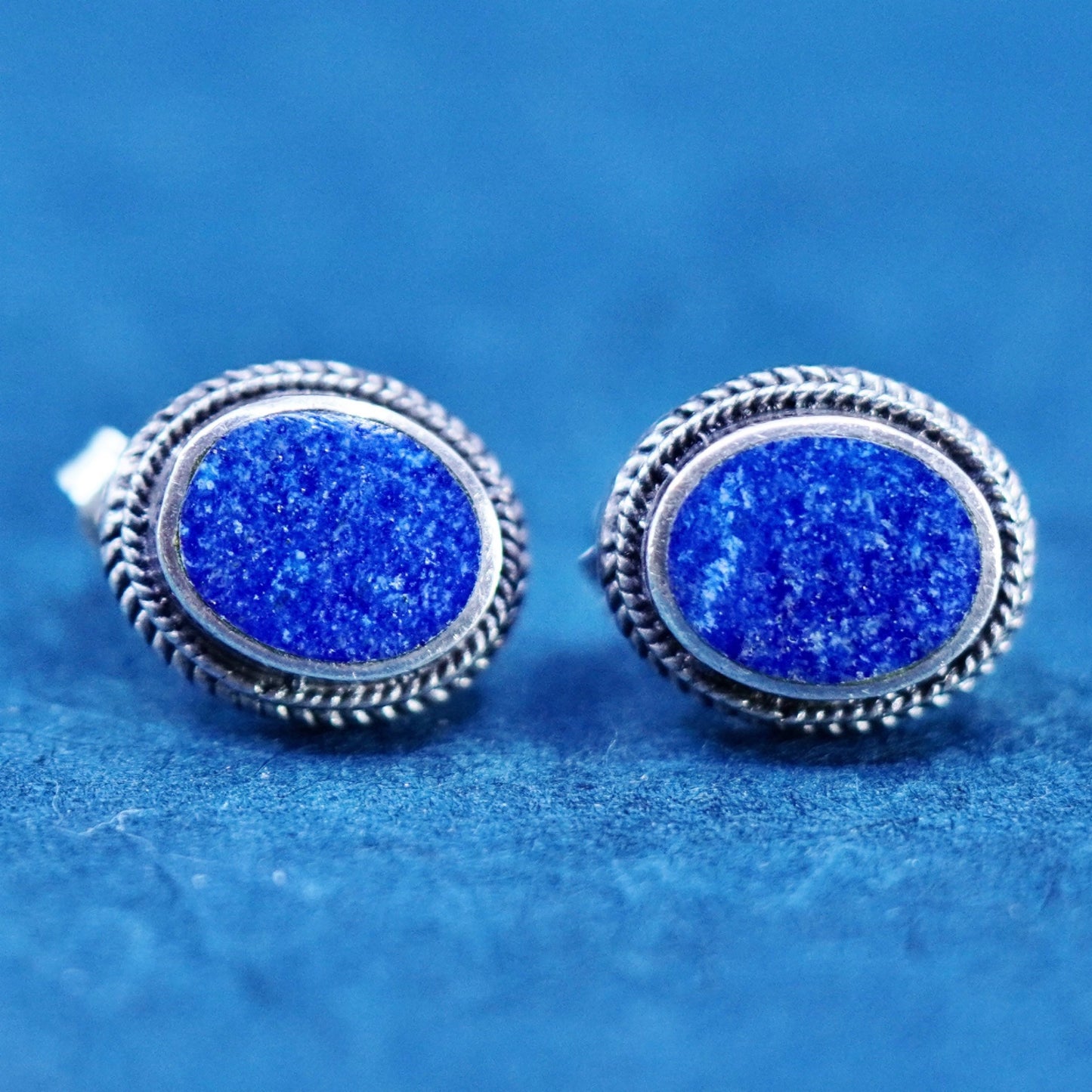 Vintage sterling silver handmade earrings, 925 oval studs lapis lazuli cable