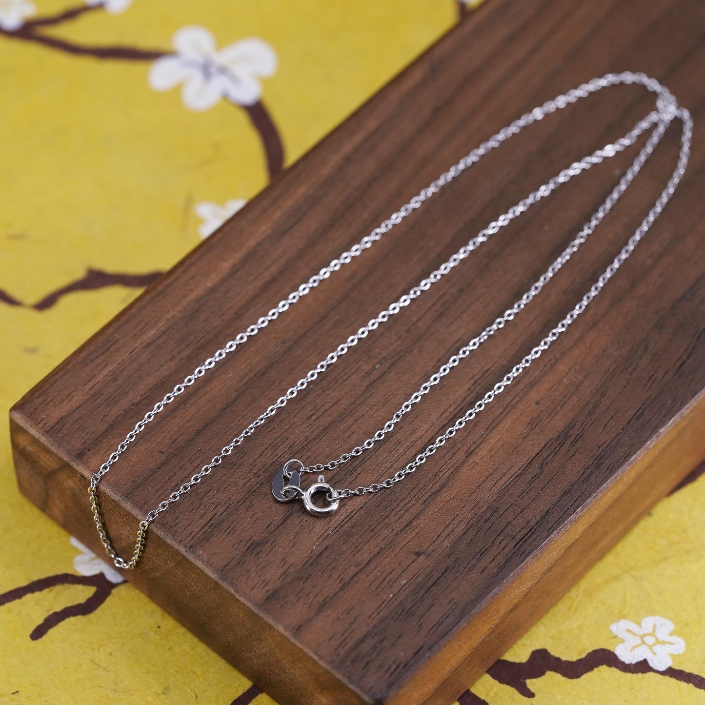 18", 1mm, vintage Sterling silver necklace, Italy 925 circle chain