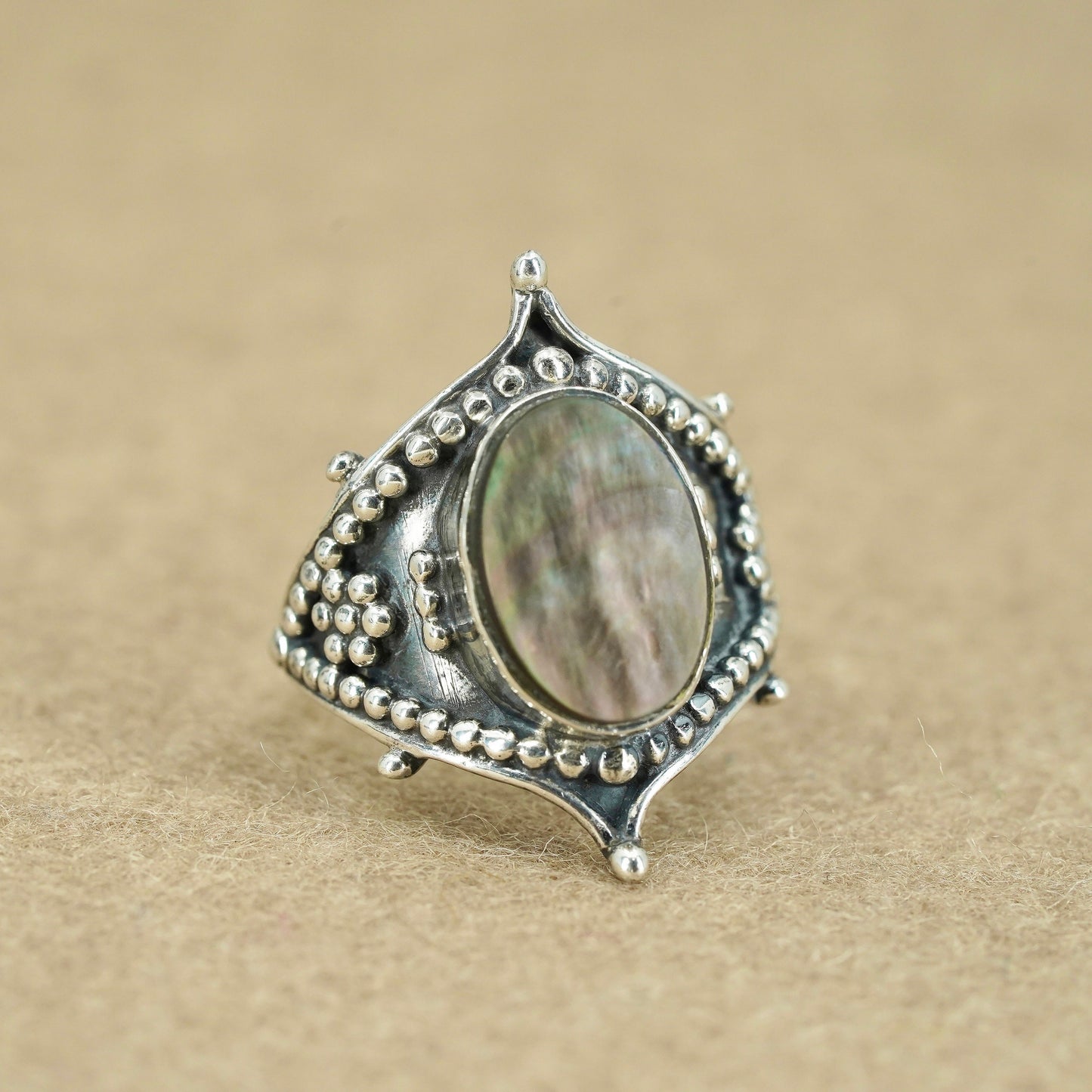 Size 8, Native American navajo Sterling 925 silver handmade ring with abalone