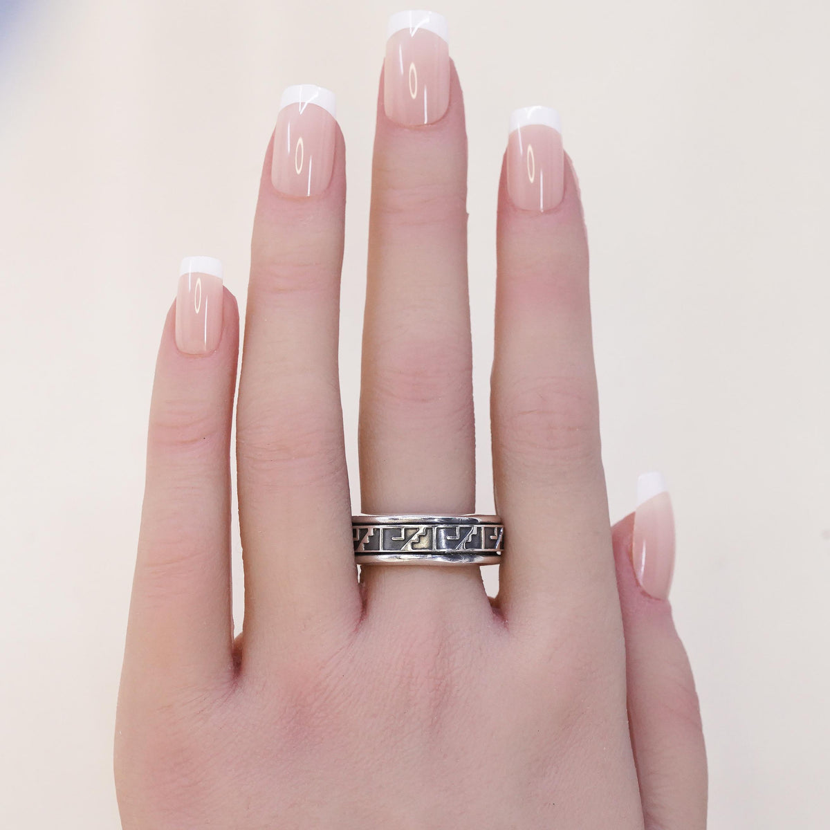 Size 10, southwestern 925 Sterling Silver Spinner Ring Oxidized Wide Band Ring