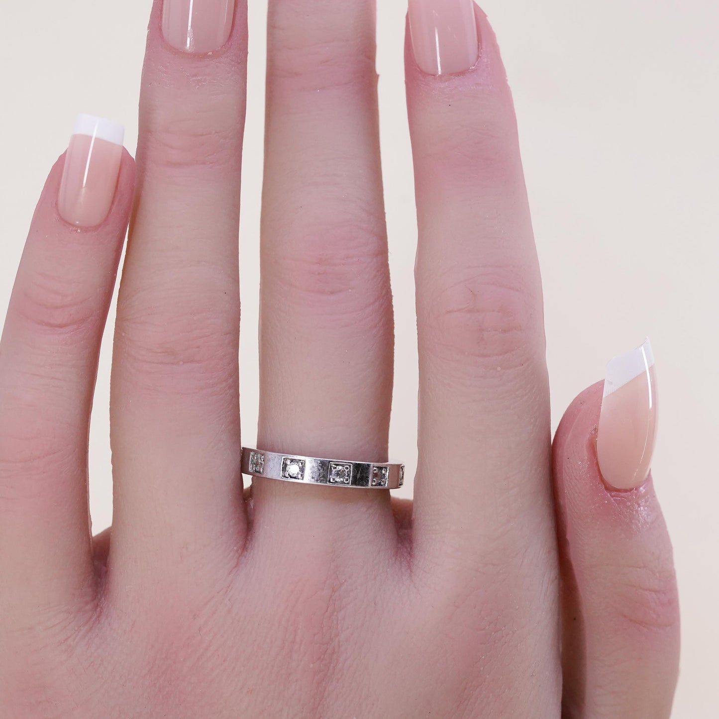 Size 7, vintage Sterling 925 silver stackable ring band with CZ