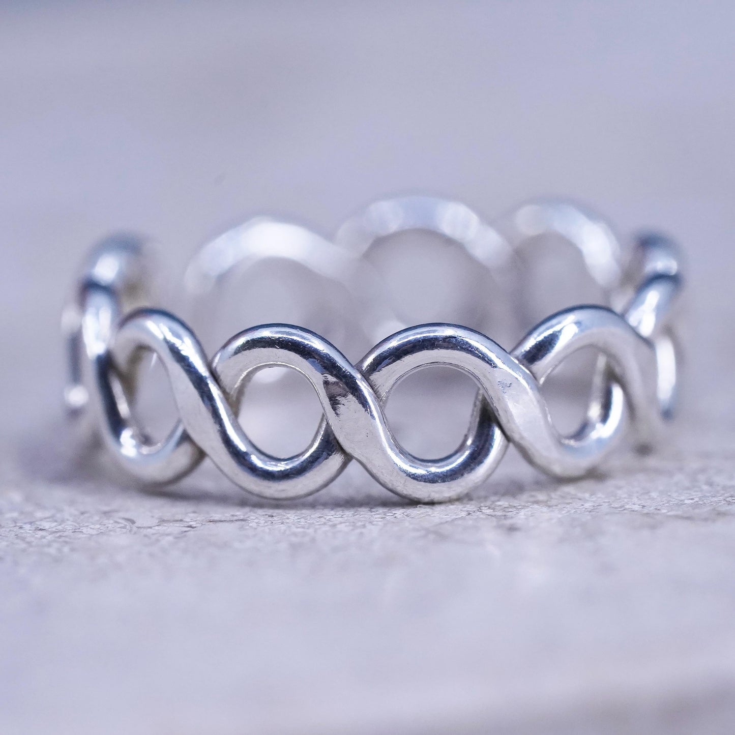 Size 3.5, vintage Sterling silver handmade ring, 925 open band