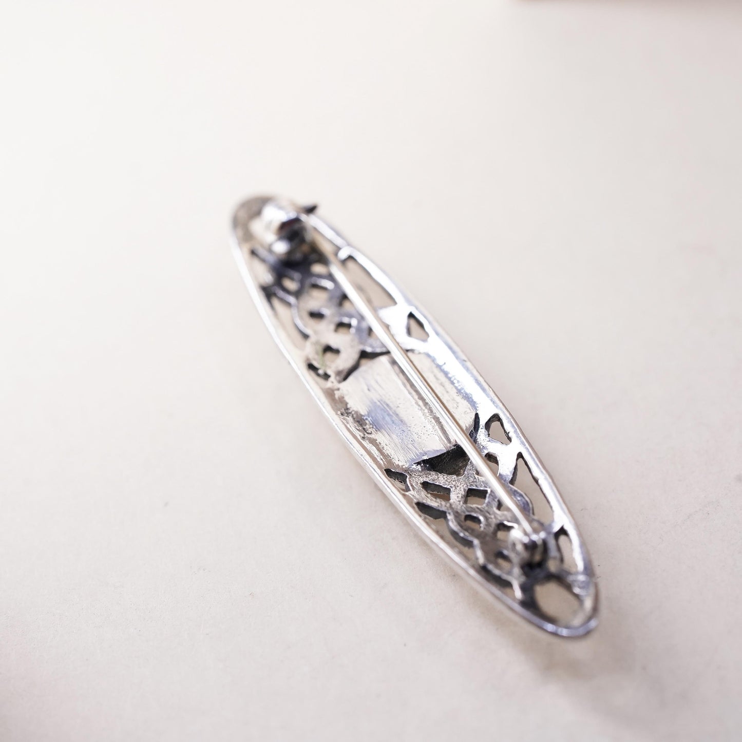 Vintage sterling 925 silver Celtic knot brooch pendant mother of pearl inlay