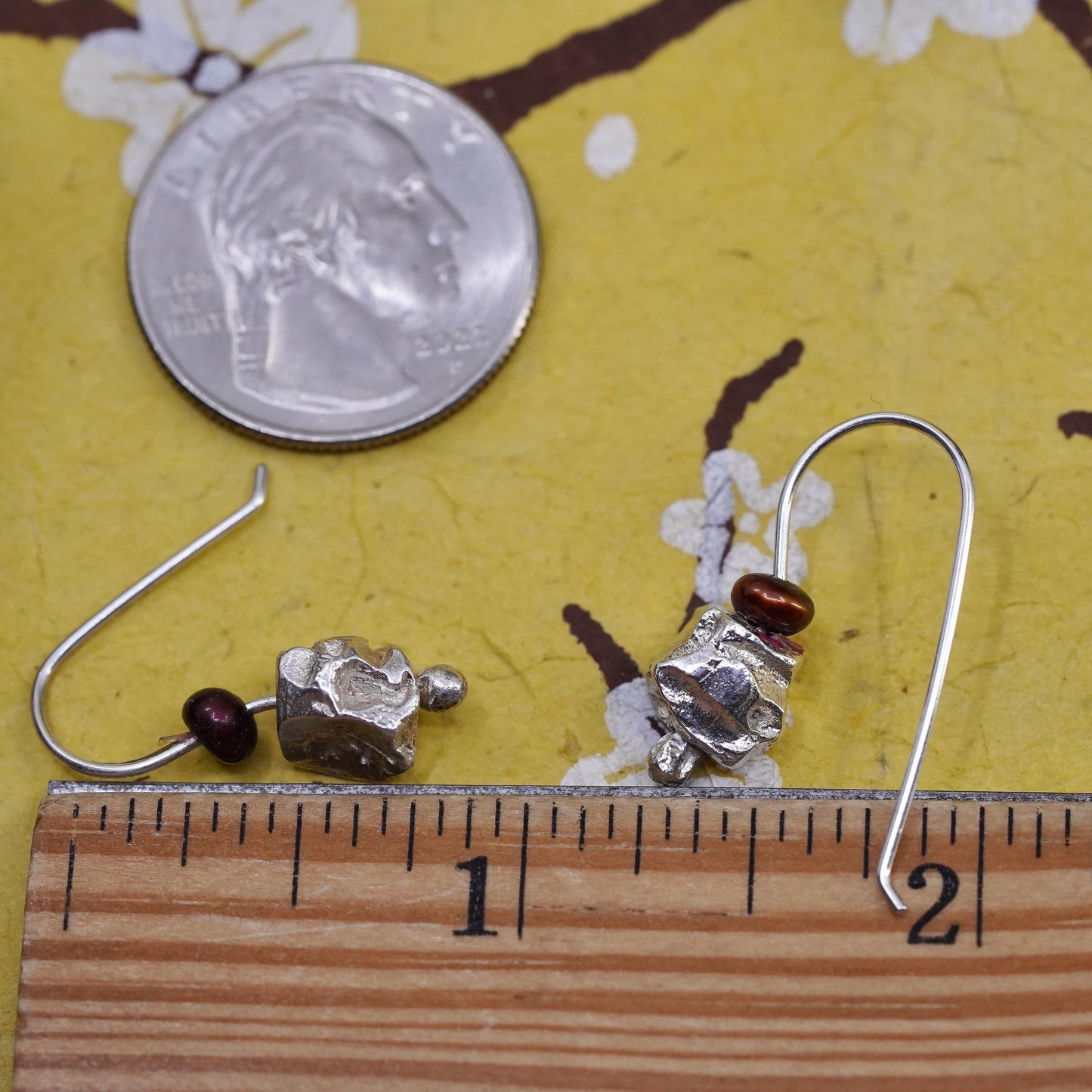 Vintage Sterling 925 silver handmade earrings dangles with nugget black pearl