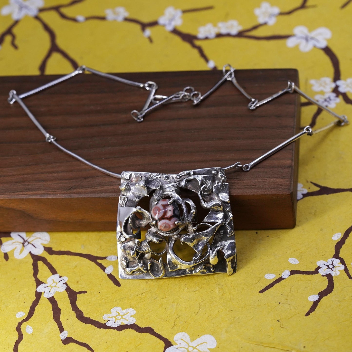 16", Sterling silver brutalism necklace, 925 bar chain oval agate pendant