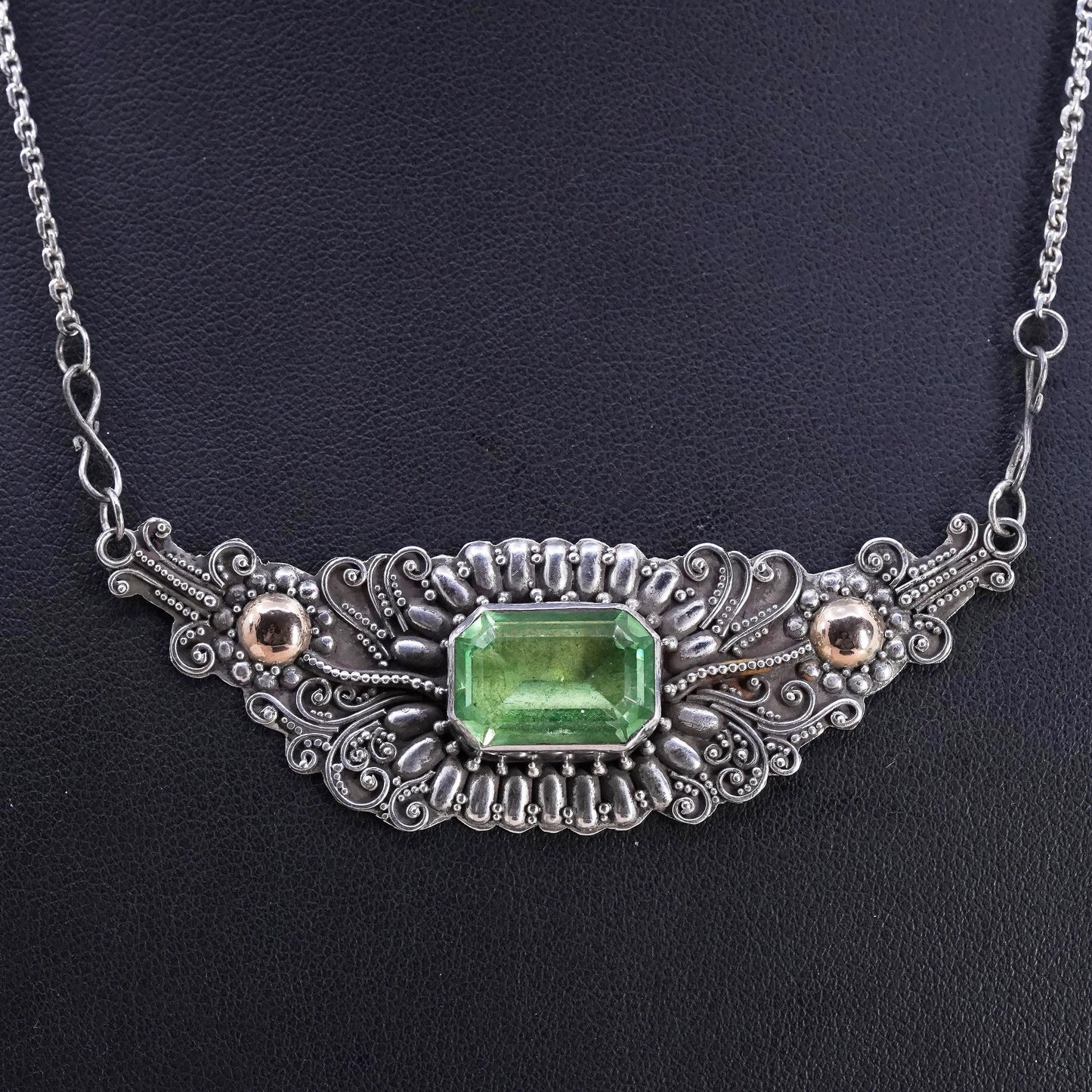 18” VTG southwestern Sterling silver necklace 925 circle chain filigree pendant