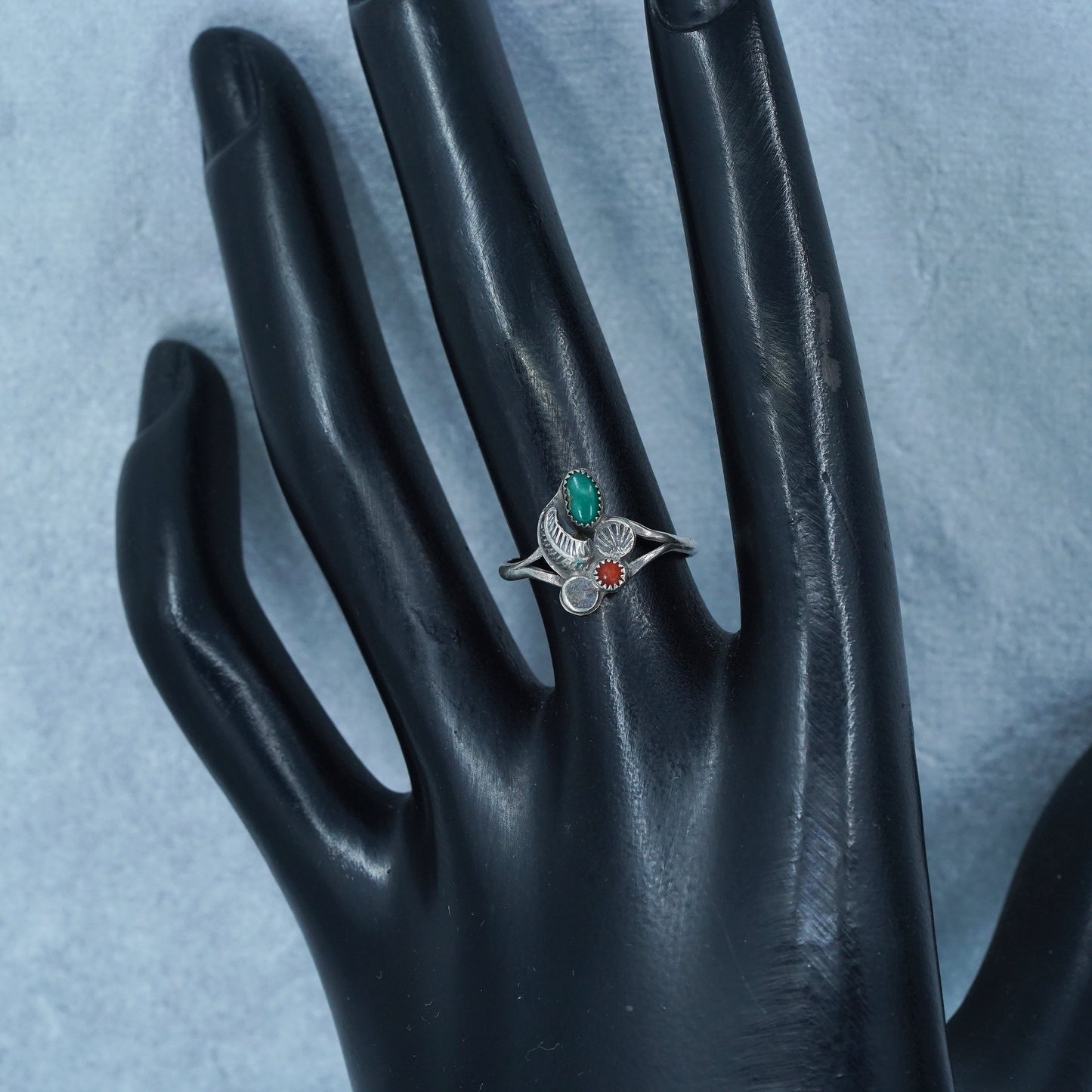 sz 6.5, Native American Navajo Sterling 925 silver ring turquoise coral feather