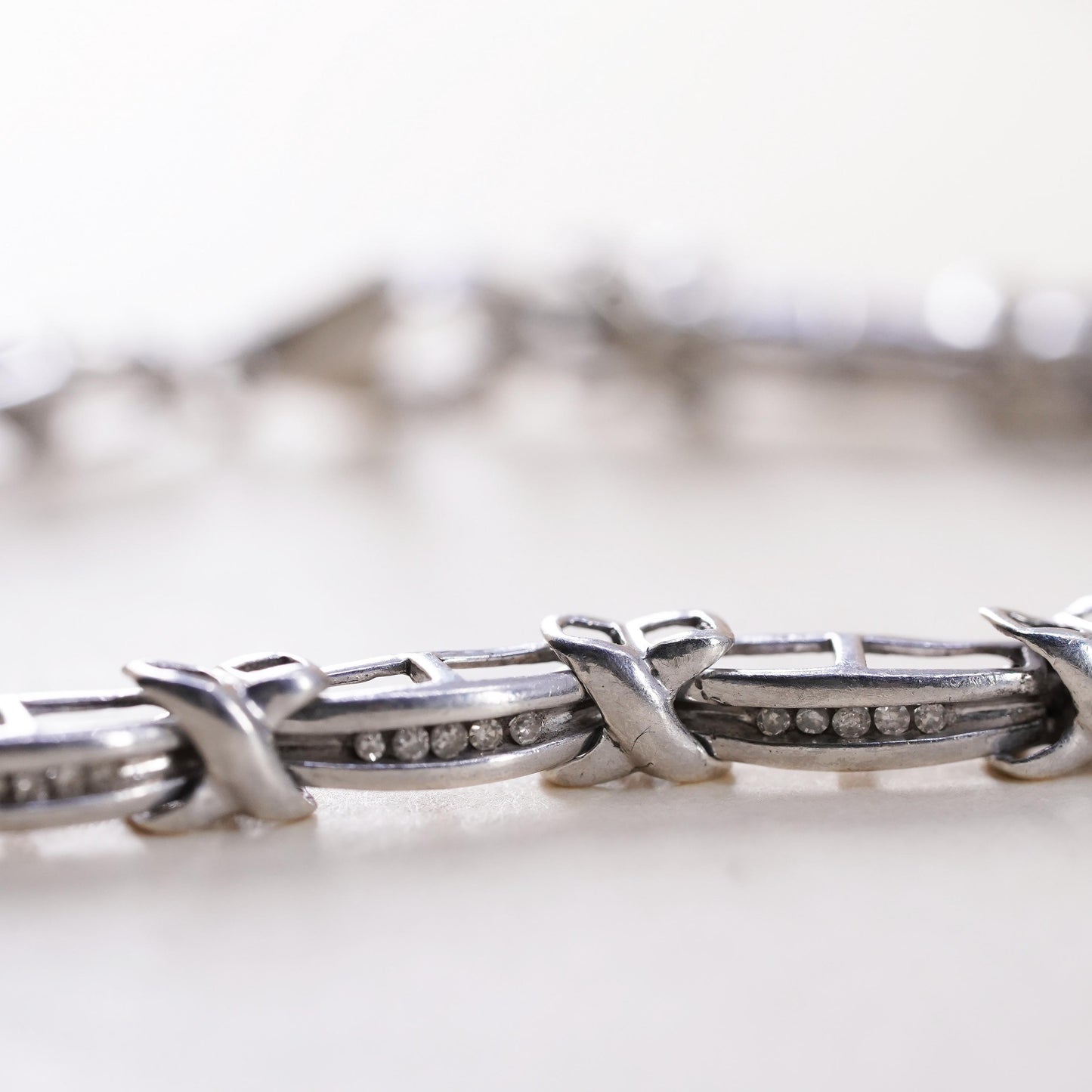 6.25", Vintage sterling 925 silver tennis bracelet with cluster diamond