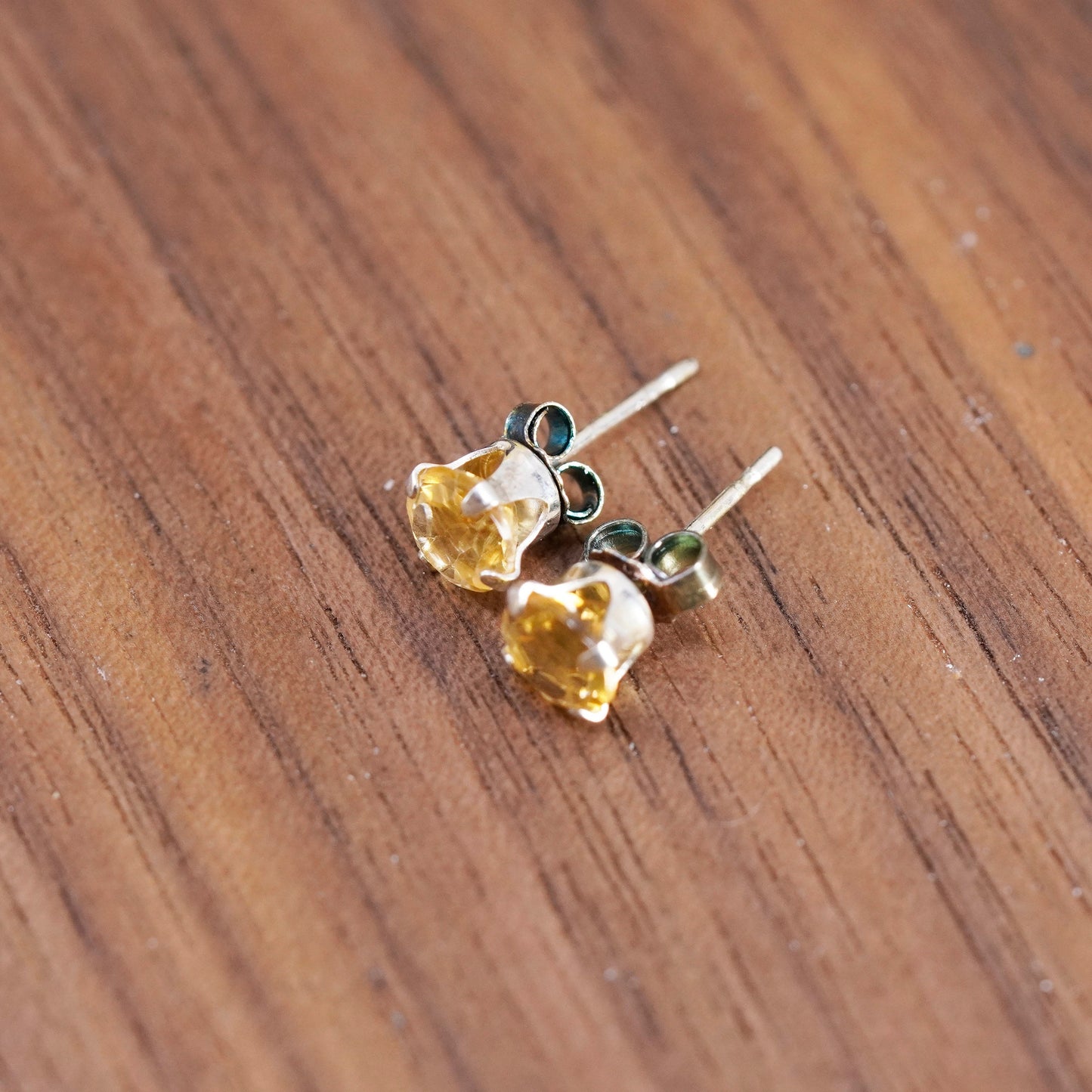 6mm, Vintage Sterling silver handmade earrings, 925 studs with citrine