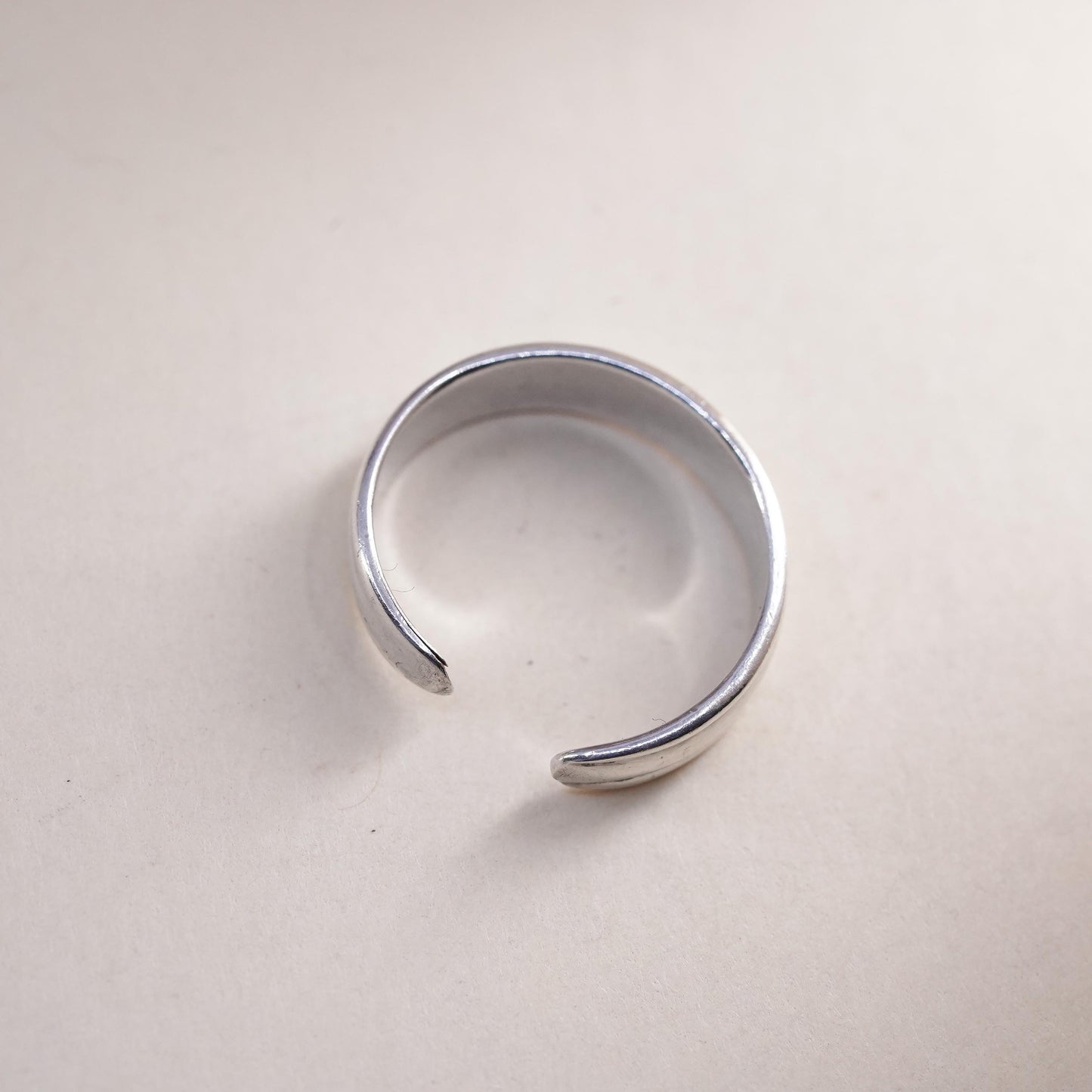 Size 3.25, vintage sterling silver handmade ring, 925 ribbed band