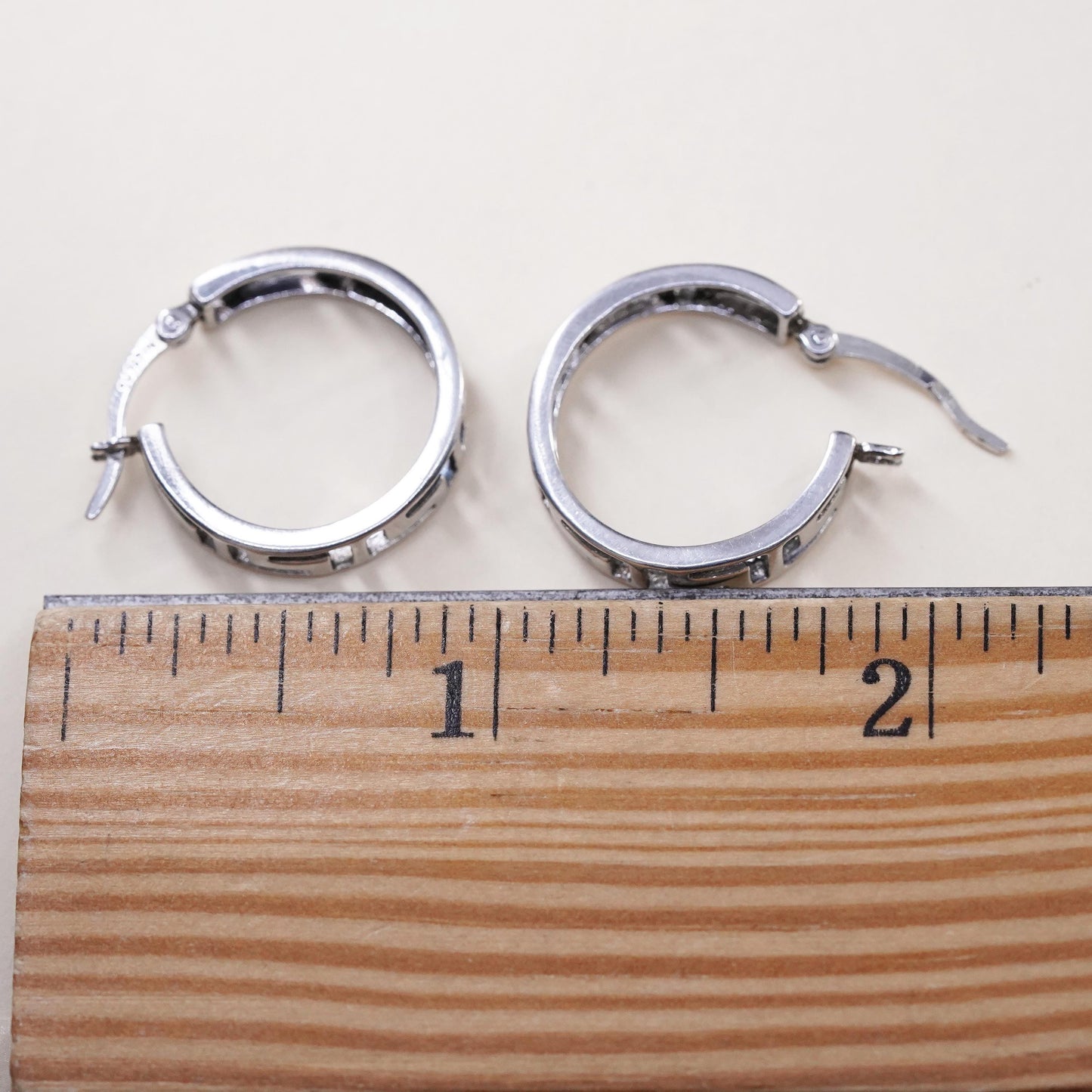 0.75", Vintage sterling silver loop earrings, fashion Greek key primitive hoops