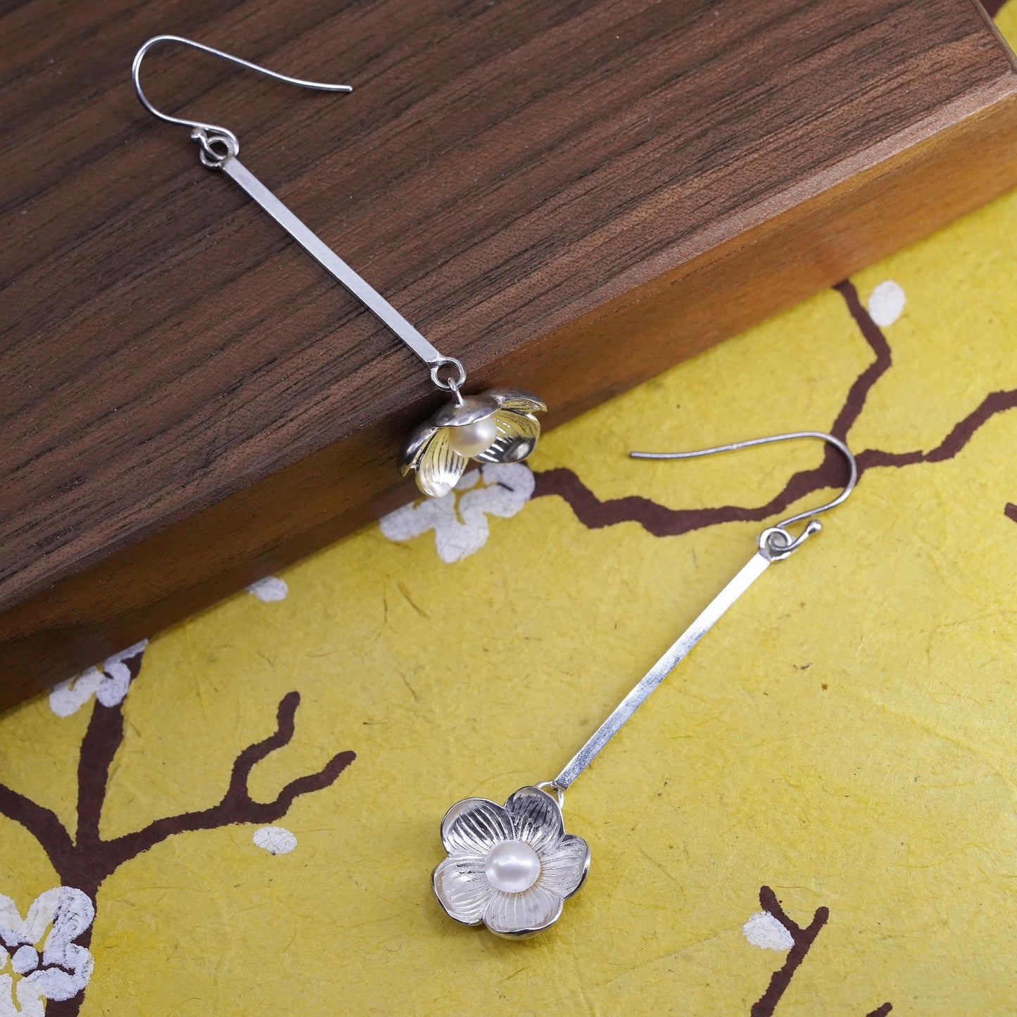 Vintage Sterling silver handmade earrings, 925 flower dangles with pearl